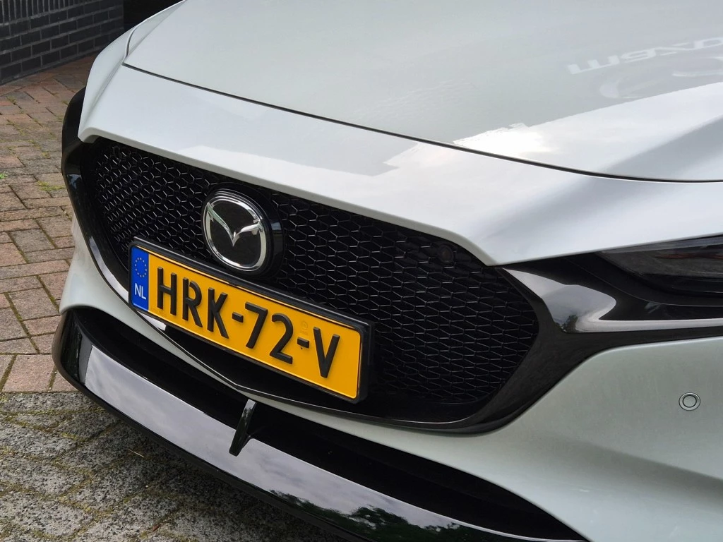 Hoofdafbeelding Mazda 3