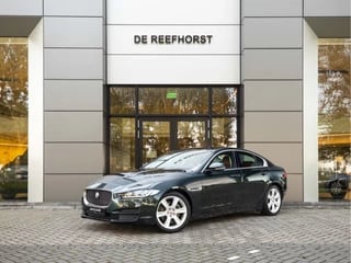 Hoofdafbeelding Jaguar XE Jaguar XE 2.0 D Portfolio | BRG | Tan leder | Memory seats | Meridian