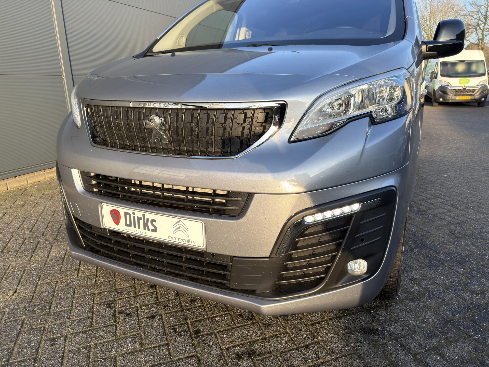 Hoofdafbeelding Peugeot e-Expert