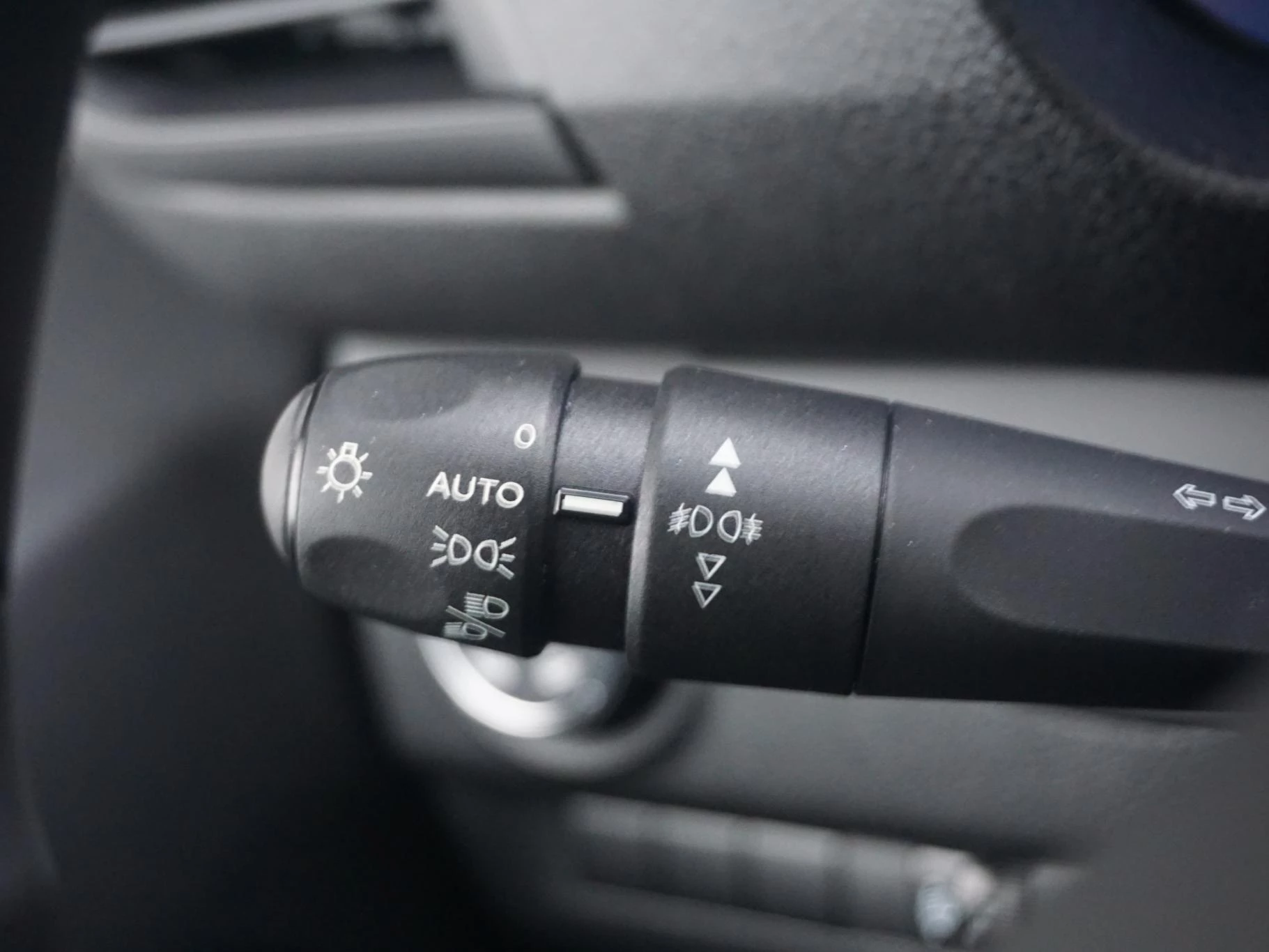 Hoofdafbeelding Peugeot e-Expert