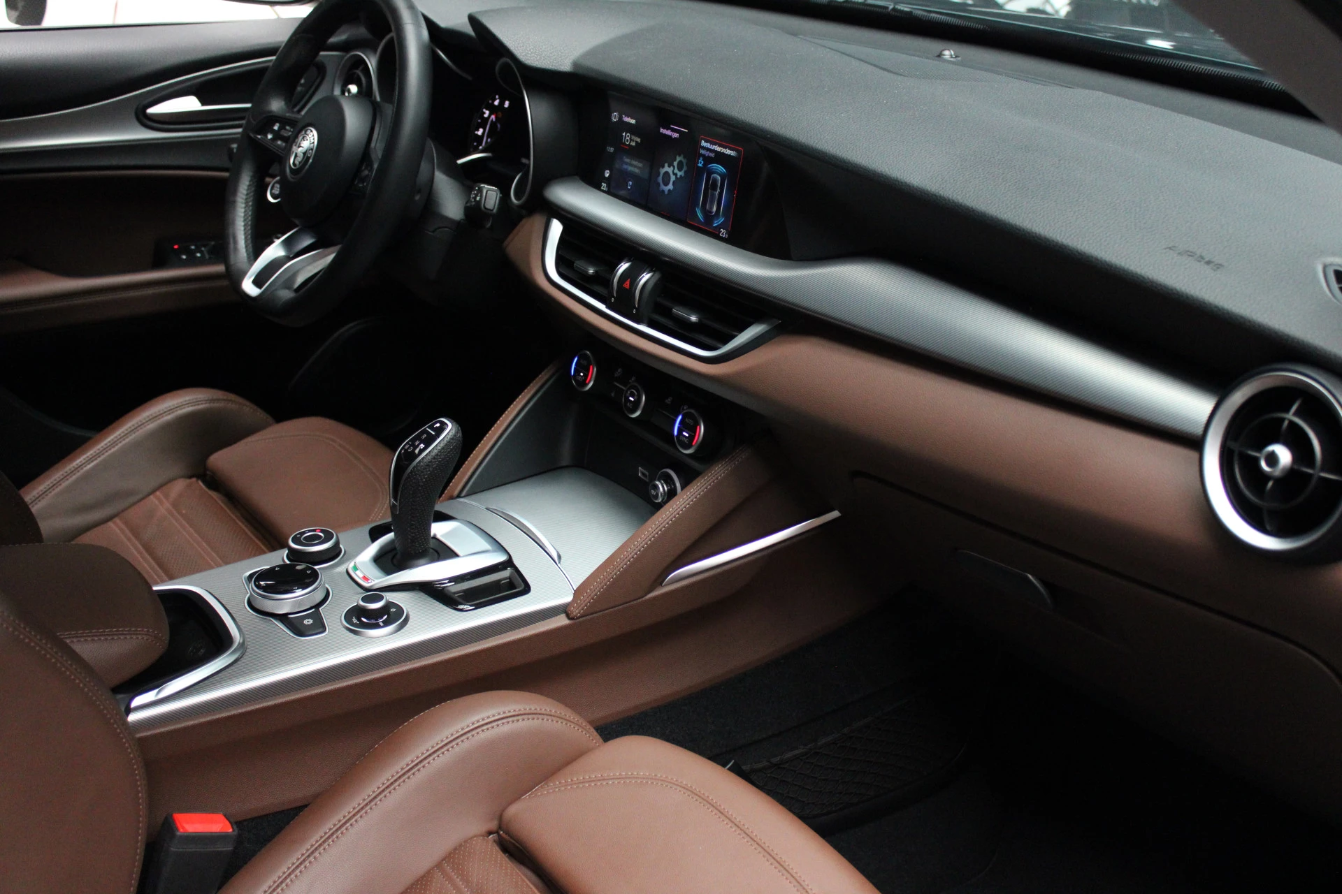 Hoofdafbeelding Alfa Romeo Stelvio