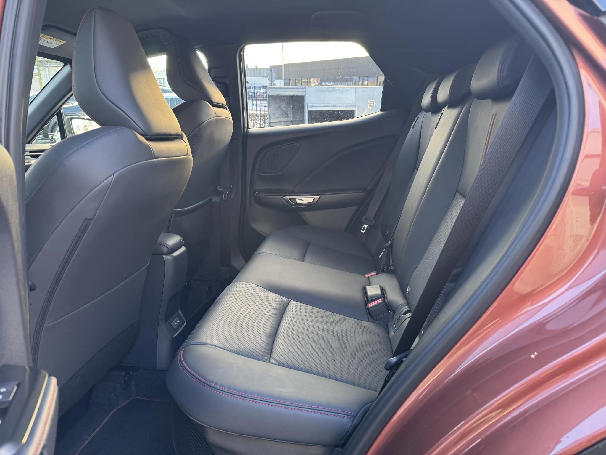 Hoofdafbeelding Lexus LBX