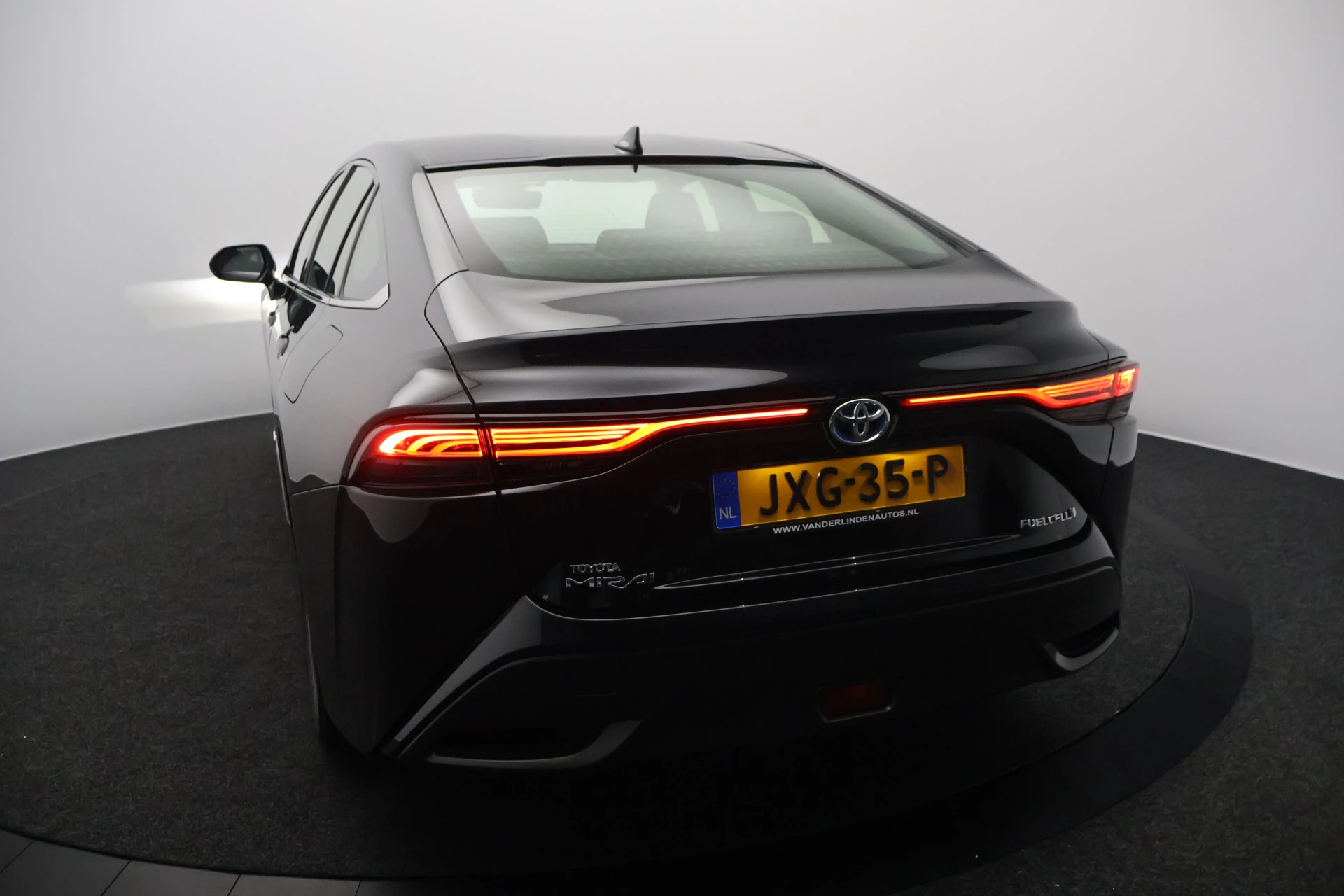 Hoofdafbeelding Toyota Mirai