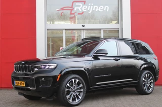 Hoofdafbeelding Jeep Grand Cherokee Jeep Grand Cherokee 2.0 381PK OVERLAND 4xe | PANORAMISCH SCHUIF/KANTEL DAK | MCINTOSH PREMIUM AUDIO SYSTEM | HEAD UP DISPLAY | VOORSTOELEN ELEKTRISCH VERSTELBAAR | MULITIMEDIA SCHERM VOOR BIJRIJDER | ELEKTRISCH BEDIENBARE ACHTERKLEP | STOEL/STUUR VERWARMING | LEDEREN BEKLEDING | APPLE CARPLAY/ANDROID AUTO | 360° CAMERA | STOEL KOELING |