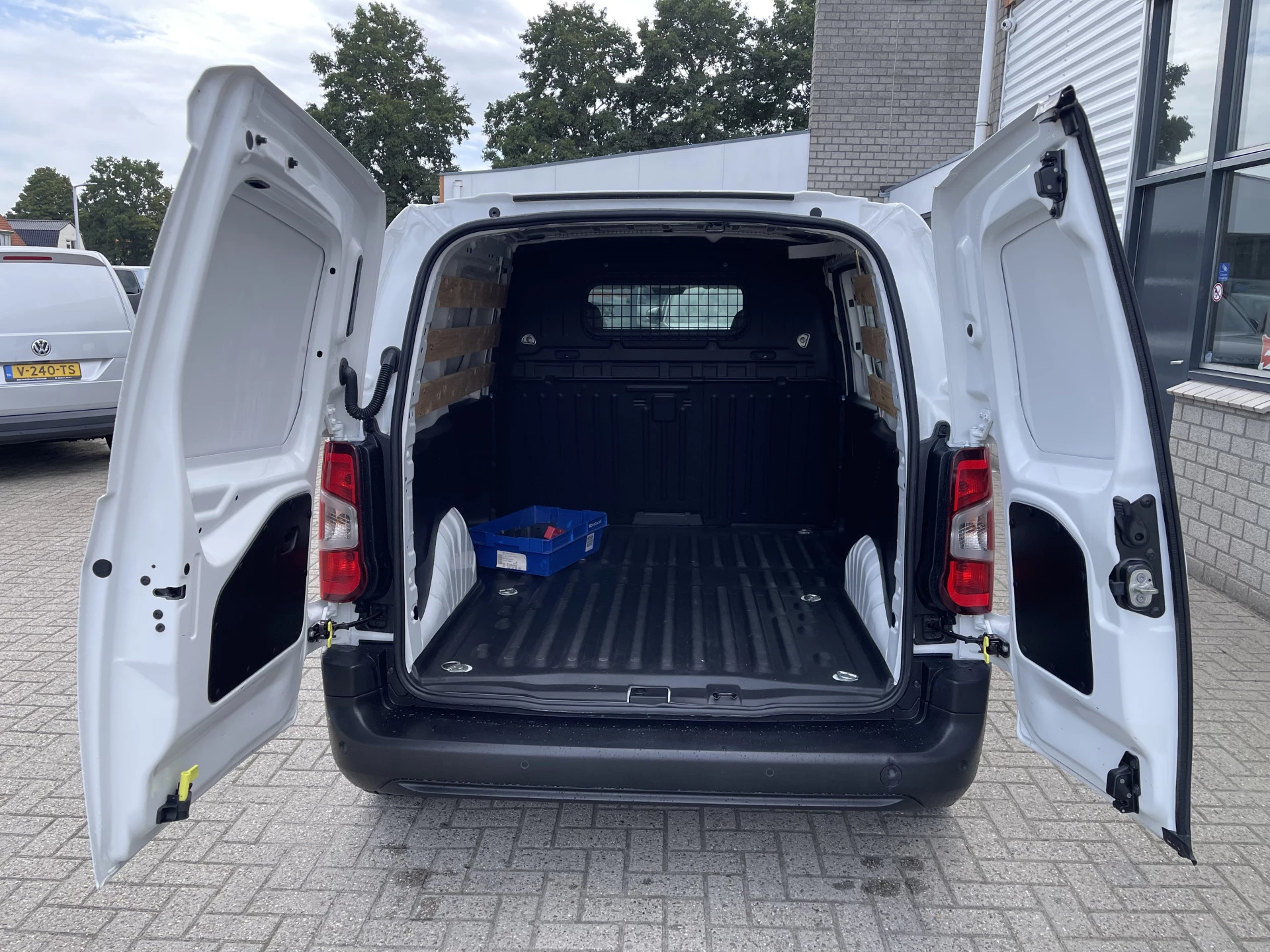 Hoofdafbeelding Peugeot Partner