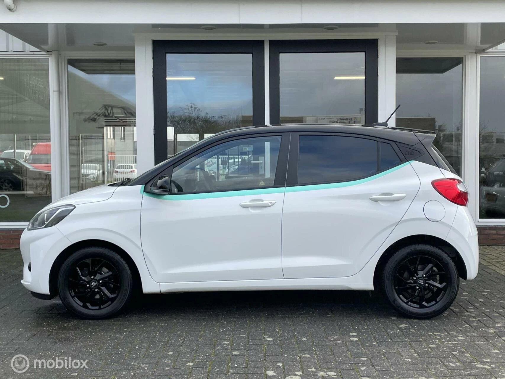 Hoofdafbeelding Hyundai i10