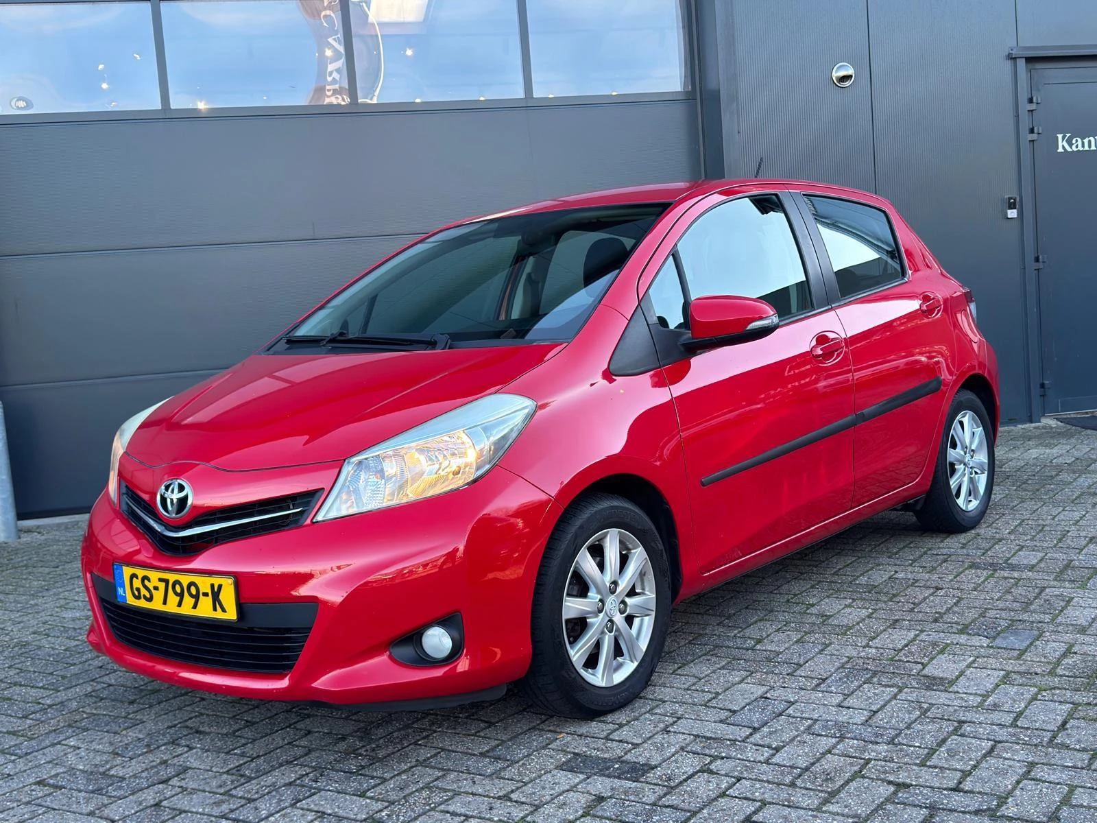 Hoofdafbeelding Toyota Yaris
