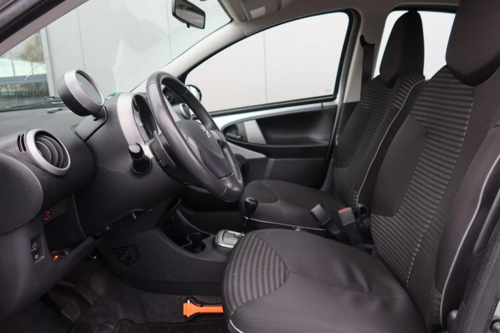 Hoofdafbeelding Peugeot 107