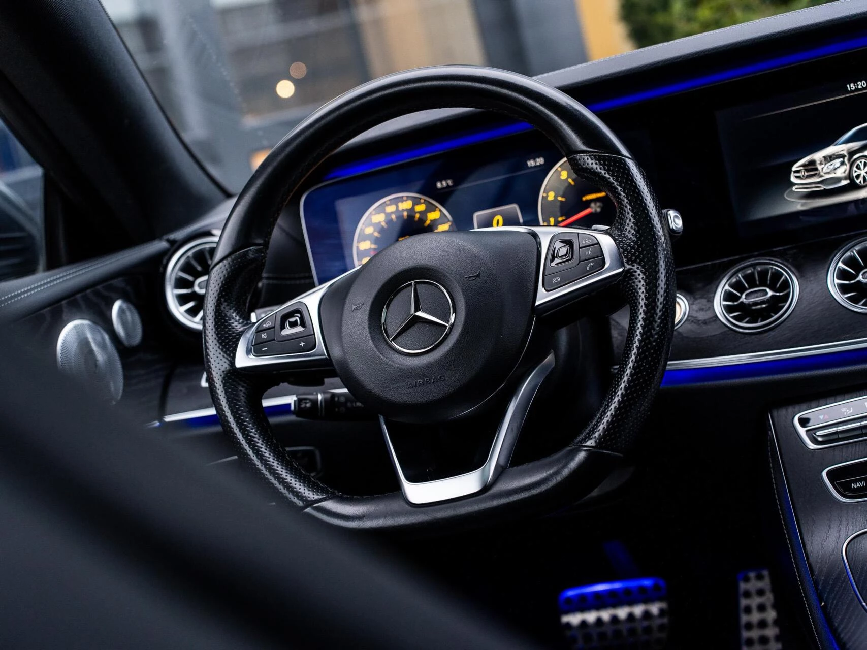 Hoofdafbeelding Mercedes-Benz E-Klasse