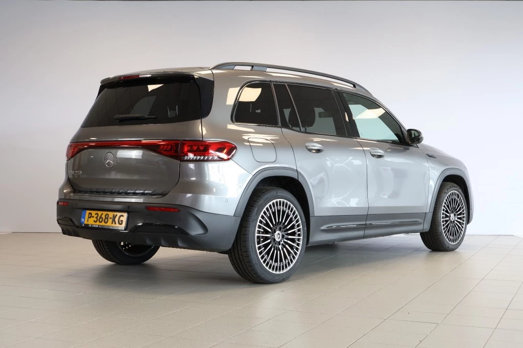 Hoofdafbeelding Mercedes-Benz EQB
