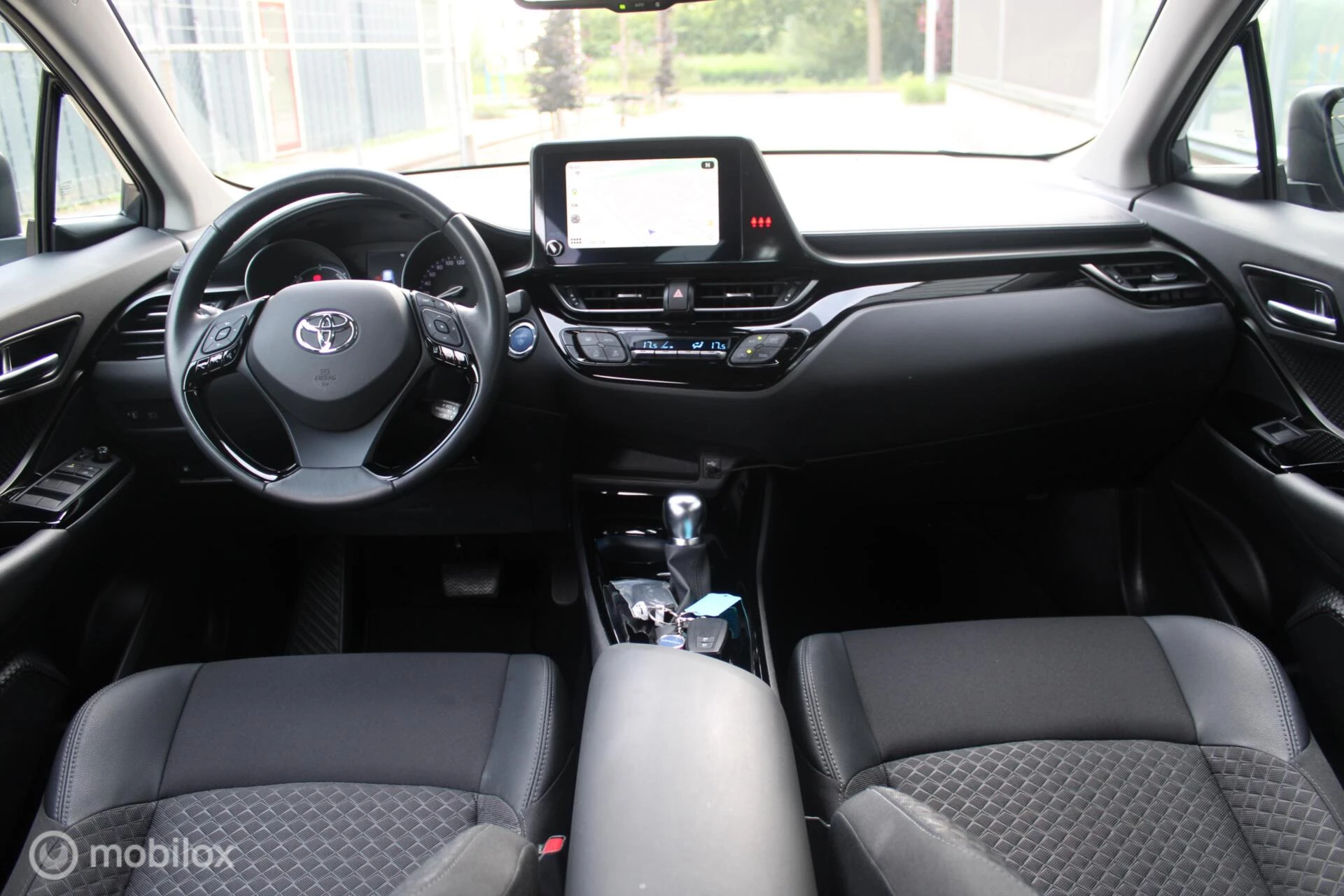 Hoofdafbeelding Toyota C-HR