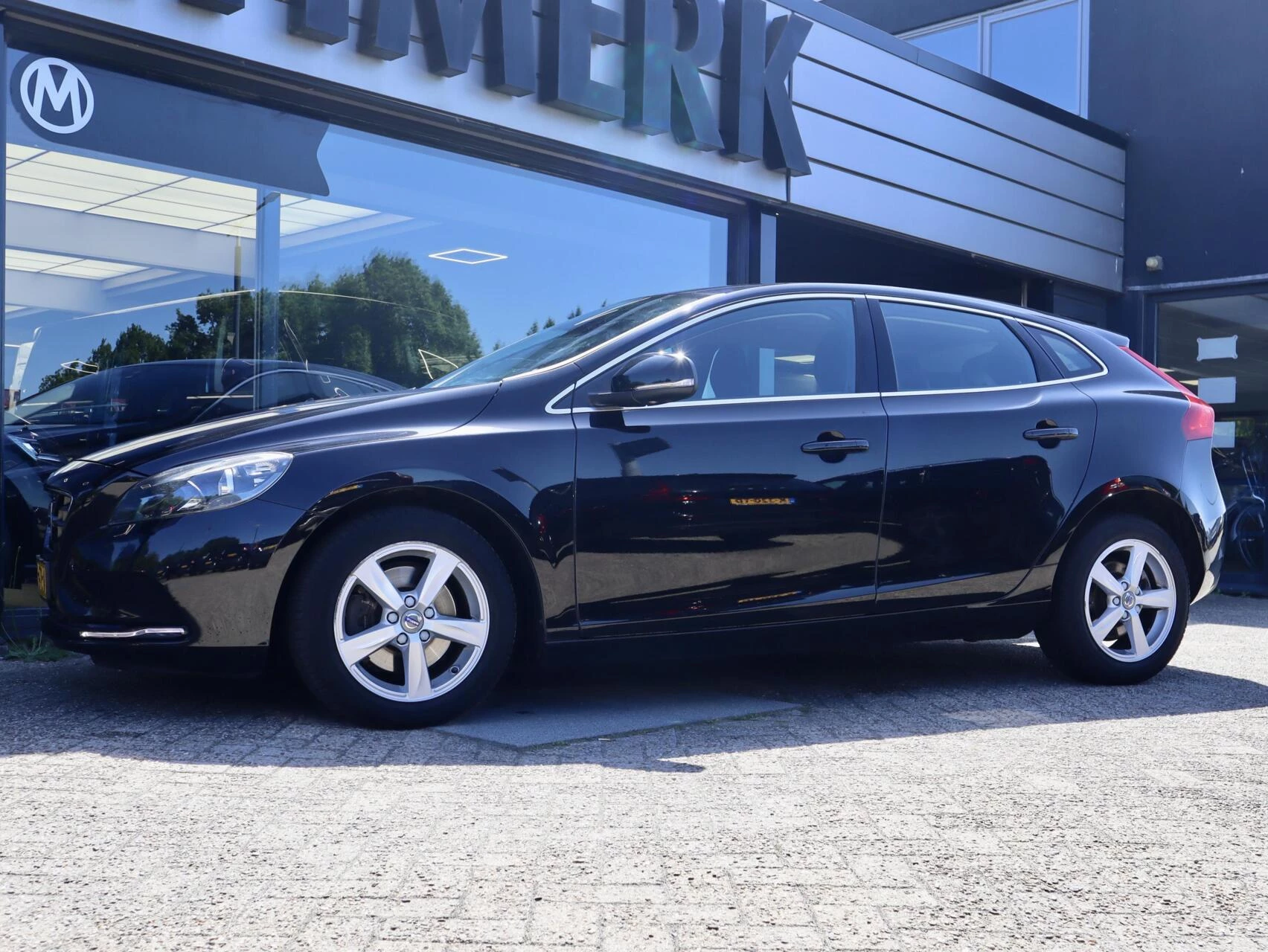 Hoofdafbeelding Volvo V40