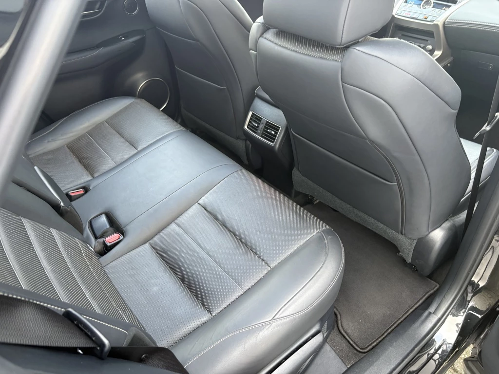 Hoofdafbeelding Lexus NX