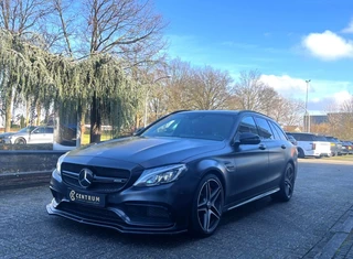 Hoofdafbeelding Mercedes-Benz C-Klasse Mercedes-Benz C-Klasse C63 S T AMG Carbon pakket - Perf. uitlaat - Vol