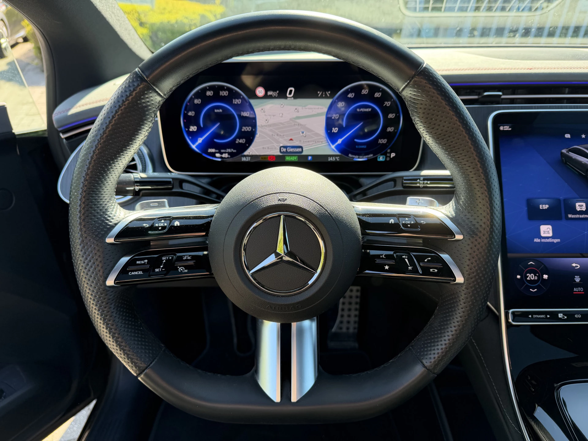 Hoofdafbeelding Mercedes-Benz EQE