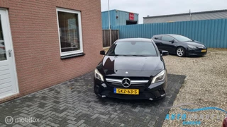 Mercedes CLA-klasse 180 Ambition uitklapbare trekhaak , stoelverwarming