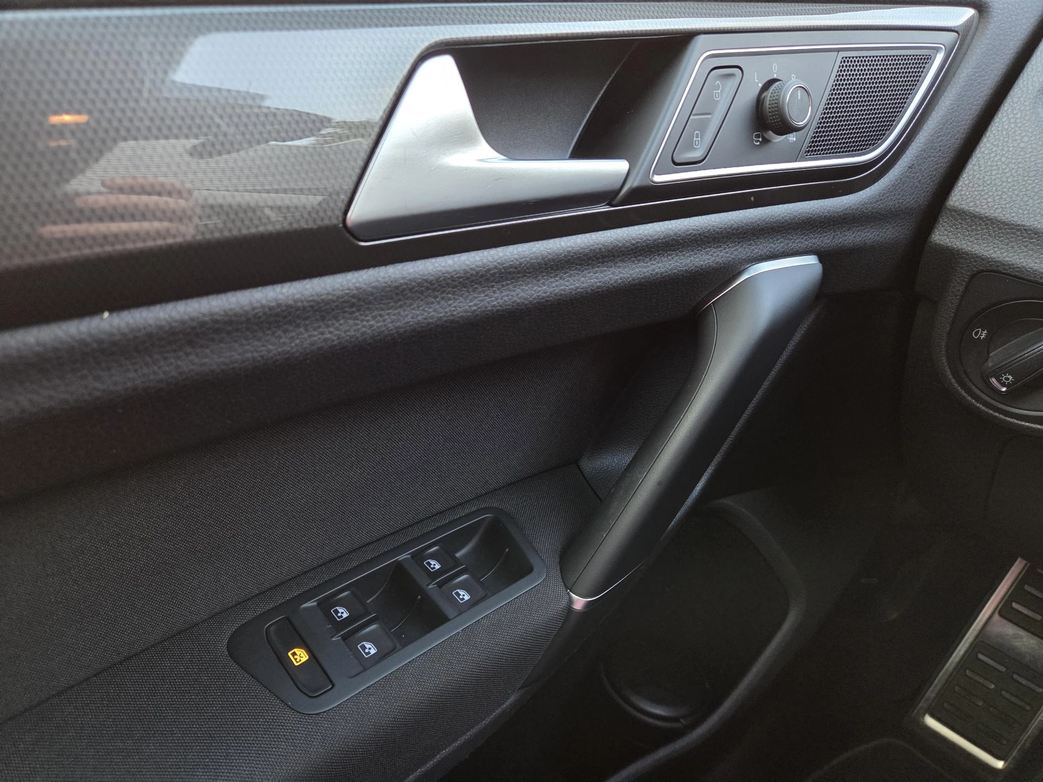 Hoofdafbeelding Volkswagen Golf Sportsvan