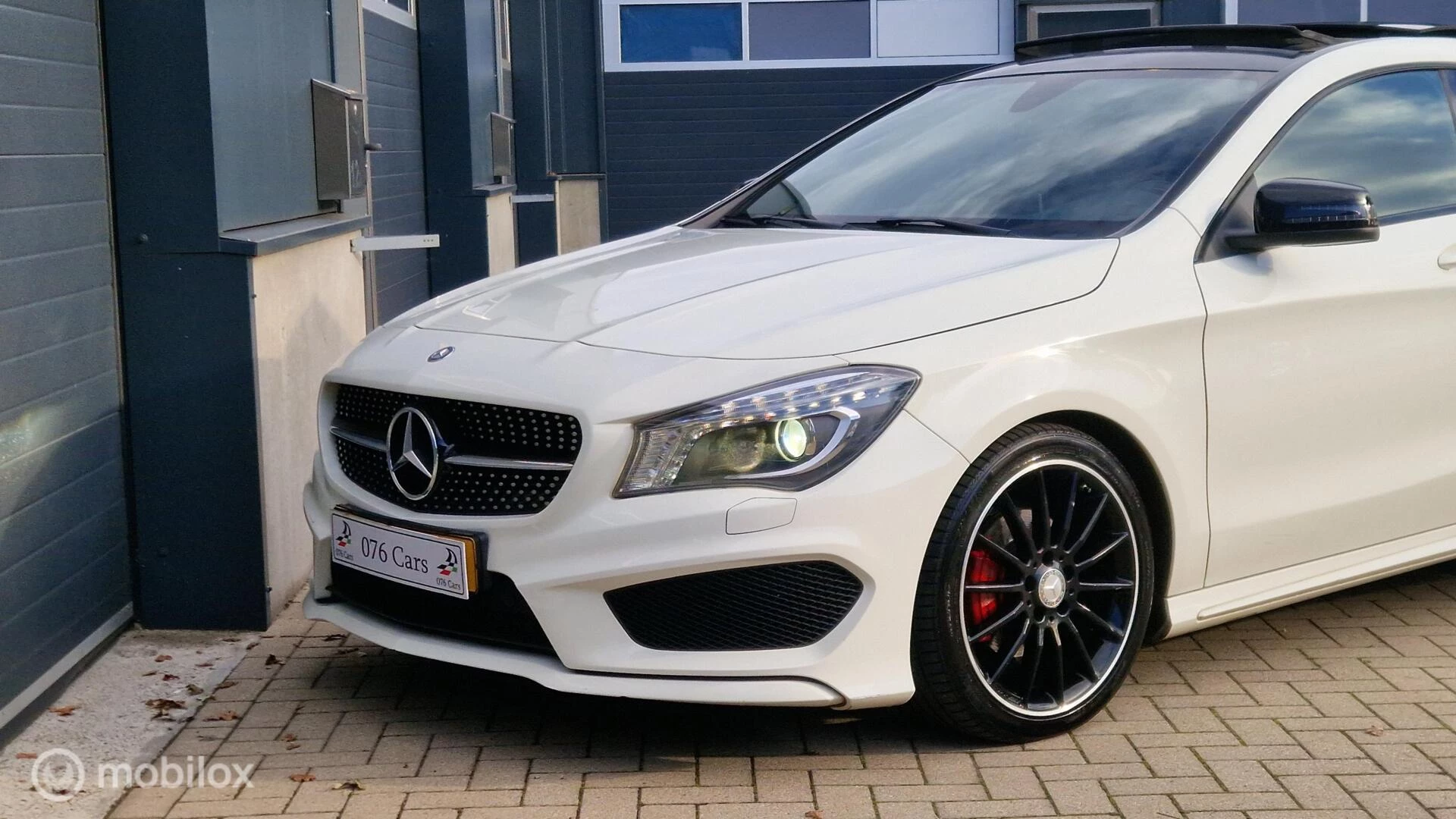 Hoofdafbeelding Mercedes-Benz CLA