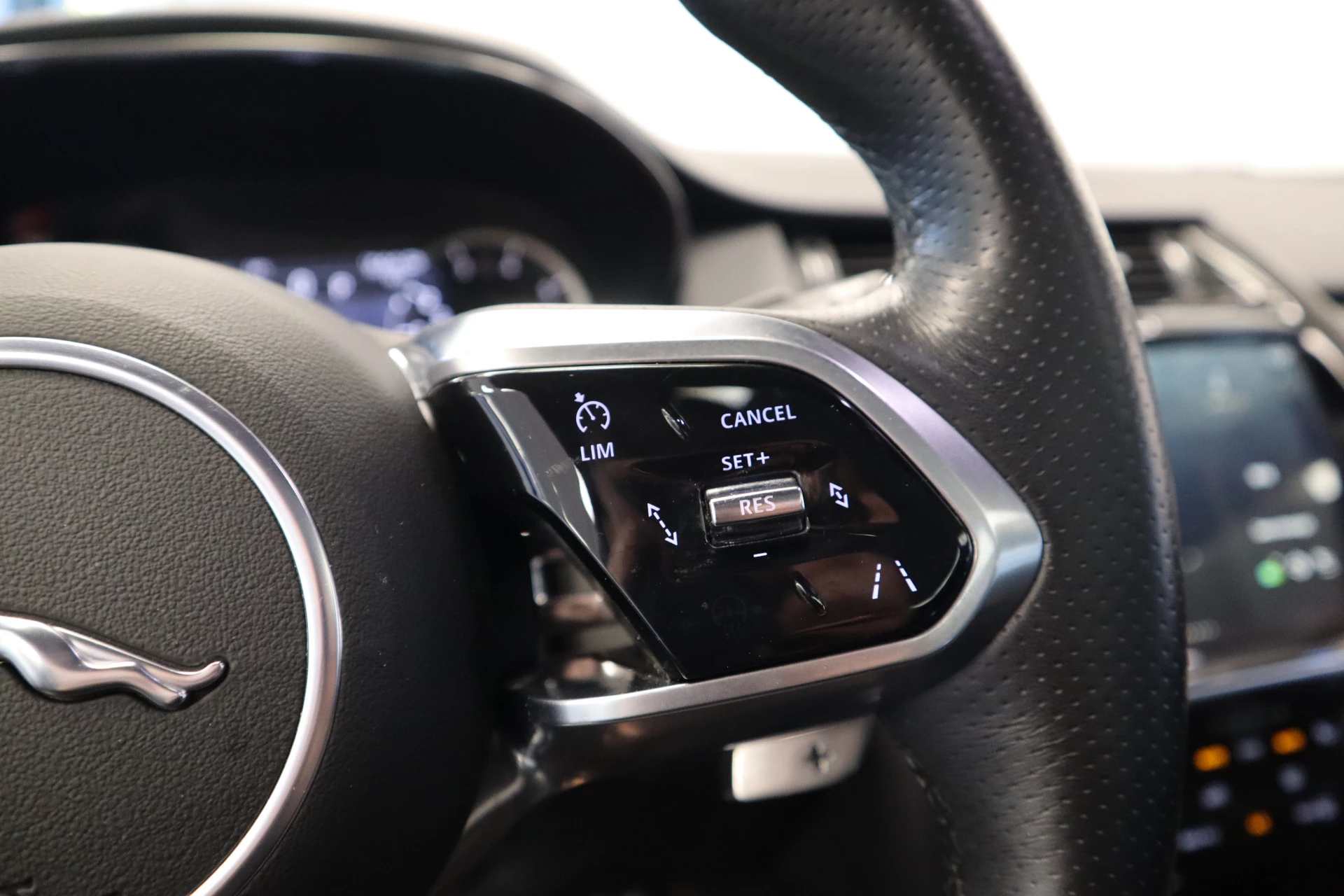 Hoofdafbeelding Jaguar E-PACE