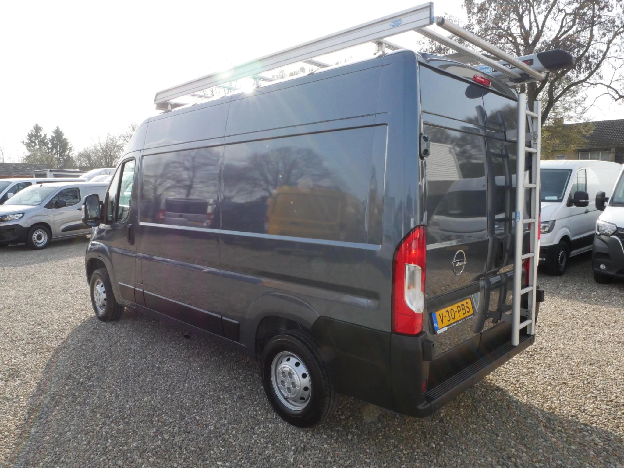 Hoofdafbeelding Opel Movano