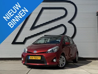 Toyota Yaris 1.5 Full Hybrid Dynamic 1e Eigenaar|Navi|Pano|Camera|Clima|Cruise|Stoelverwarming|Dealer Onderhouden|LM Velgen|APK tot 12-2026