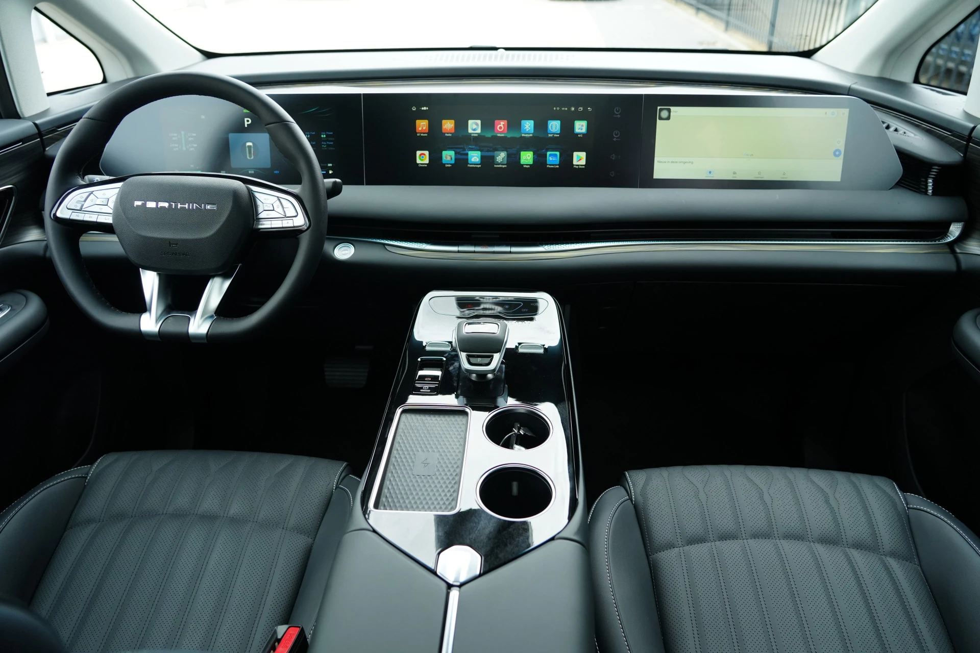 Hoofdafbeelding DFSK Forthing 9