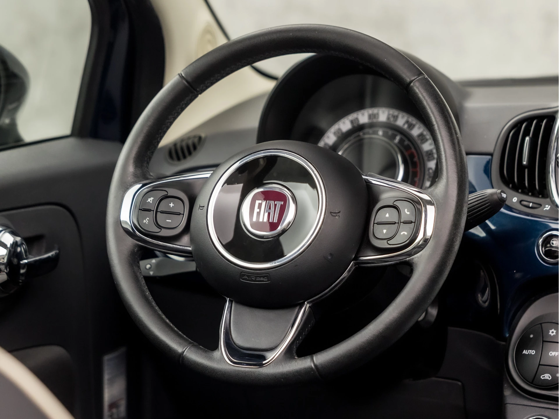 Hoofdafbeelding Fiat 500C