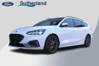 Hoofdafbeelding Ford Focus Ford Focus Wagon 2.3 EcoBoost ST-3 | Panoramadak |  Adaptive cruise control | Winter Pack | Camera | Trekhaak | Elektrische achterklep