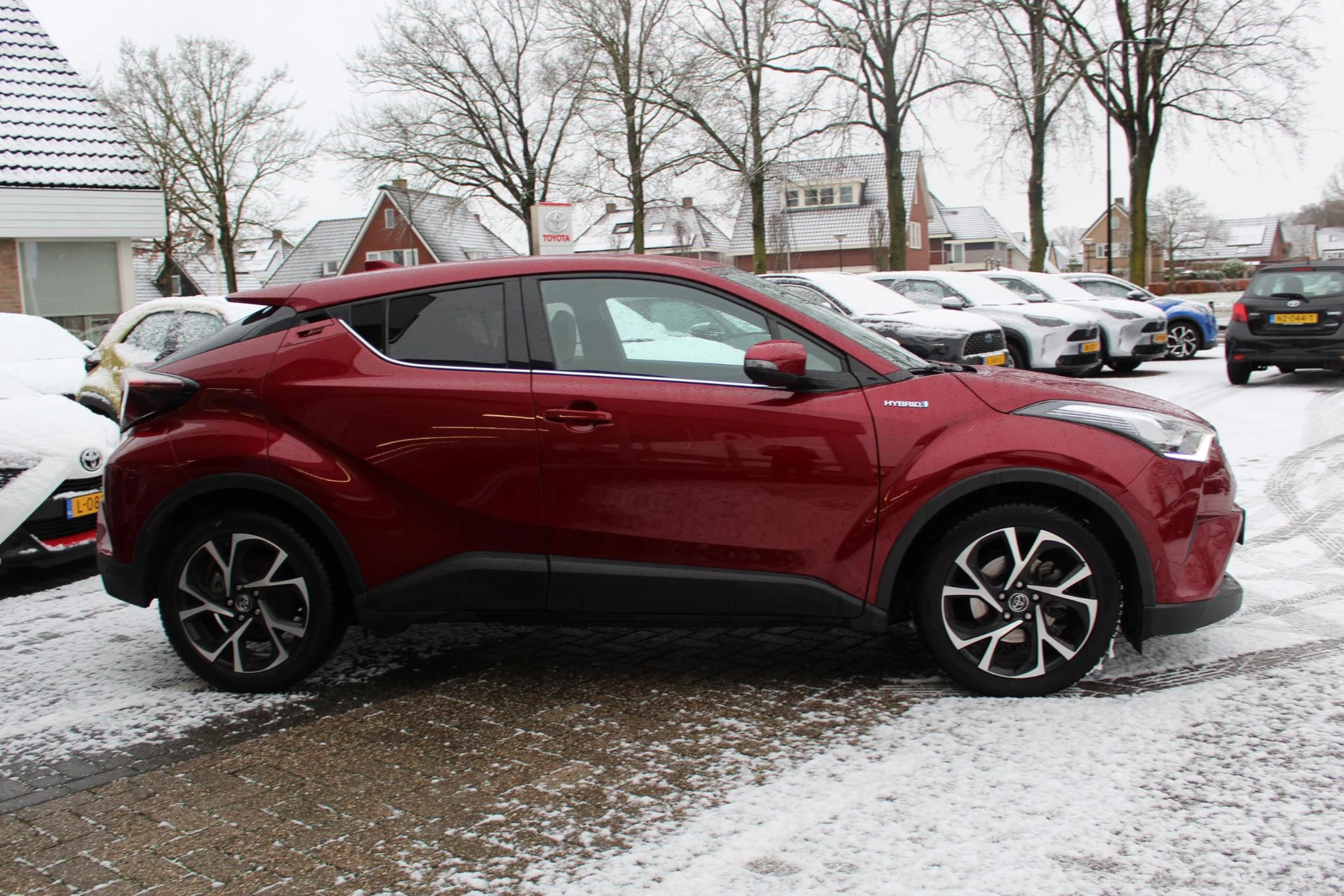 Hoofdafbeelding Toyota C-HR