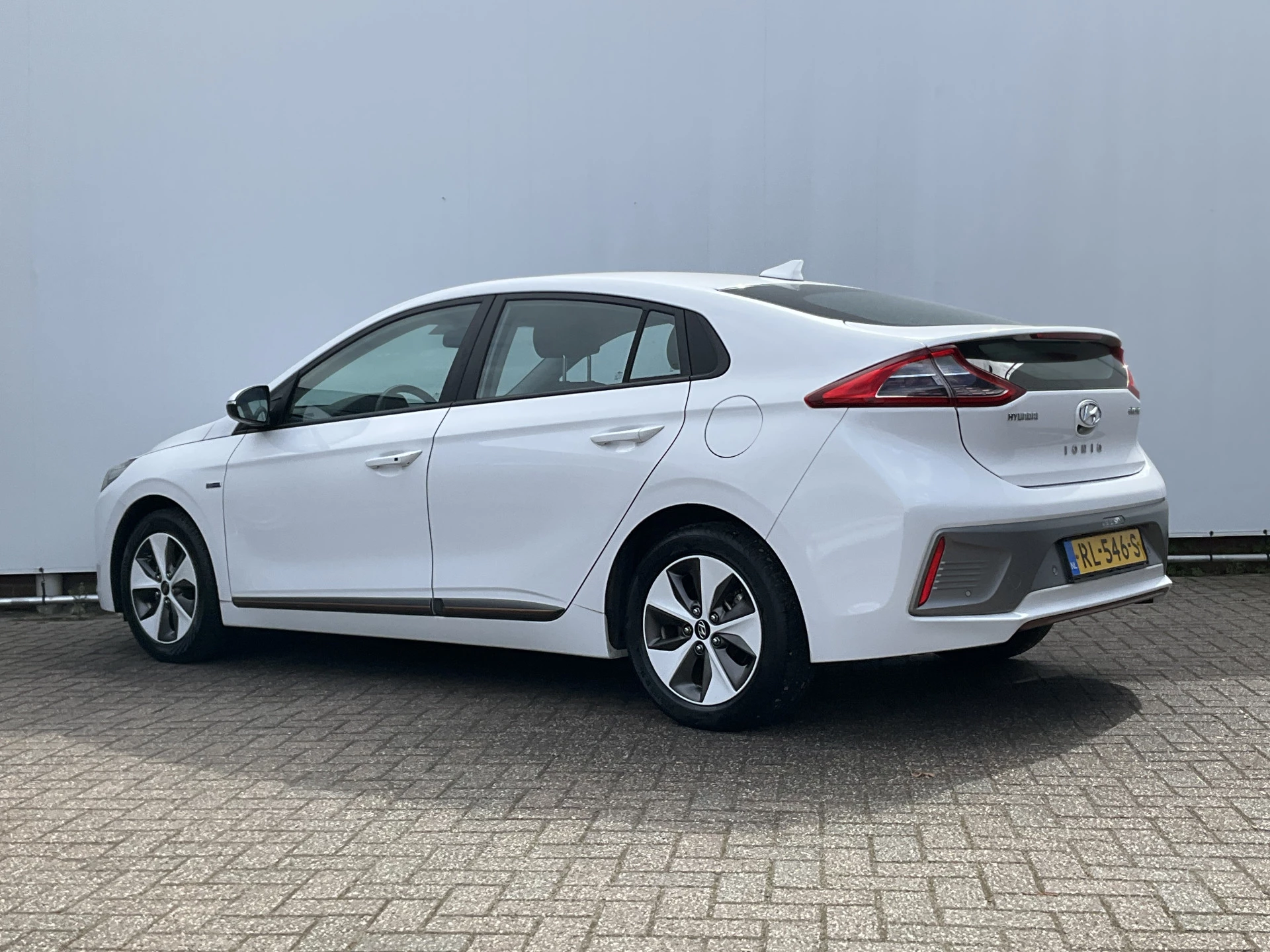 Hoofdafbeelding Hyundai IONIQ