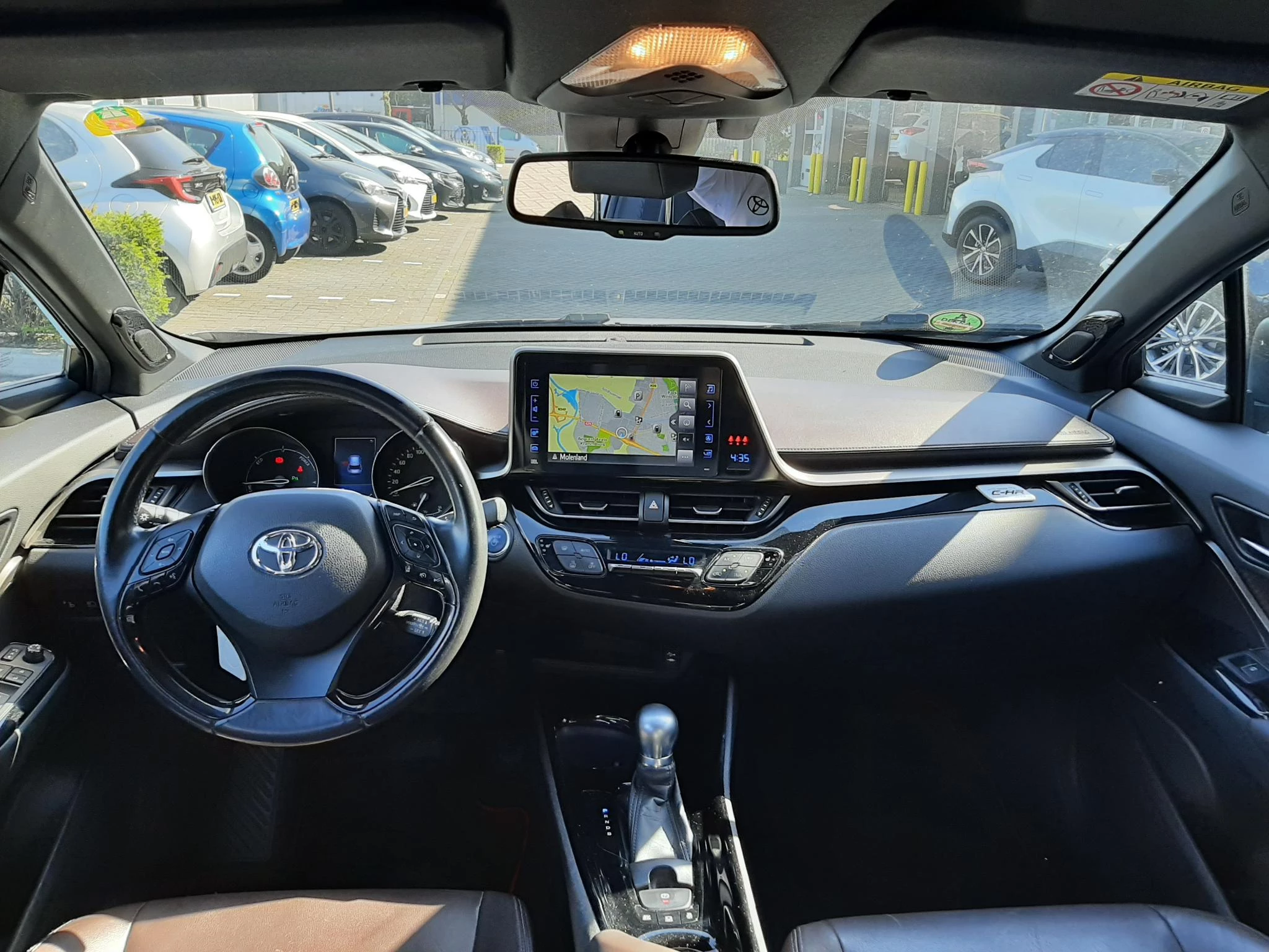 Hoofdafbeelding Toyota C-HR