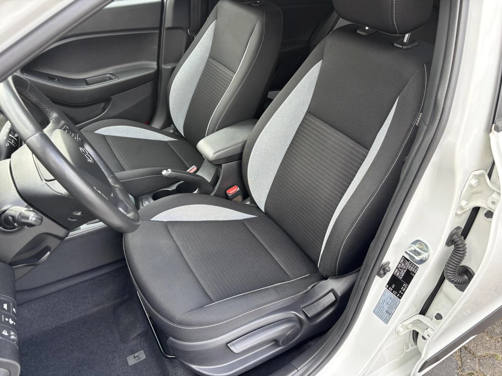 Hoofdafbeelding Hyundai i20