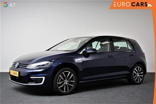 Volkswagen e-Golf | Navigatie | Climate Control | Adaptive Cruise Control | Vitual Cockpit | Camera | Parkeer sensoren | 17" Lichtmetalen Velgen  |