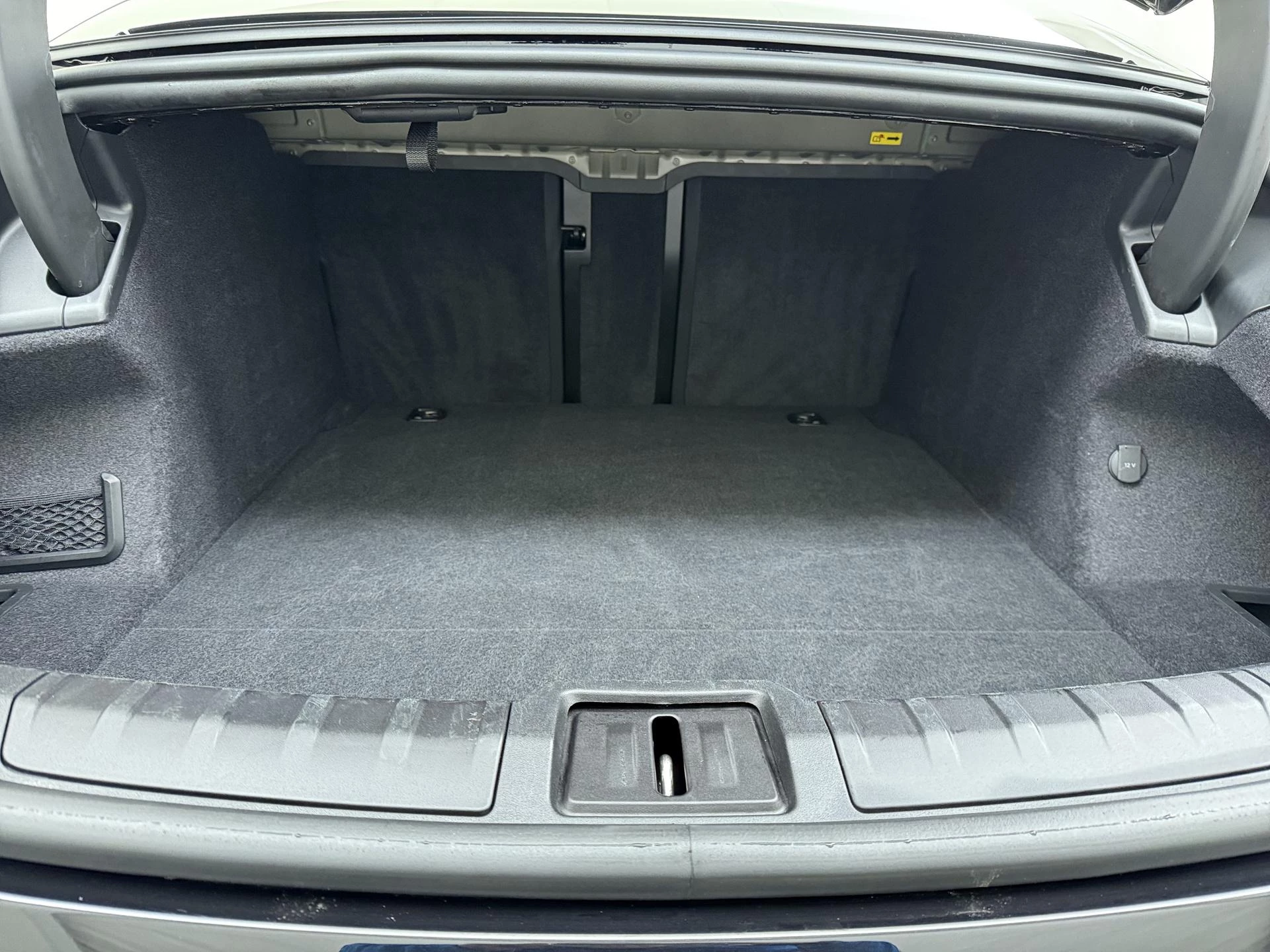 Hoofdafbeelding Porsche Taycan