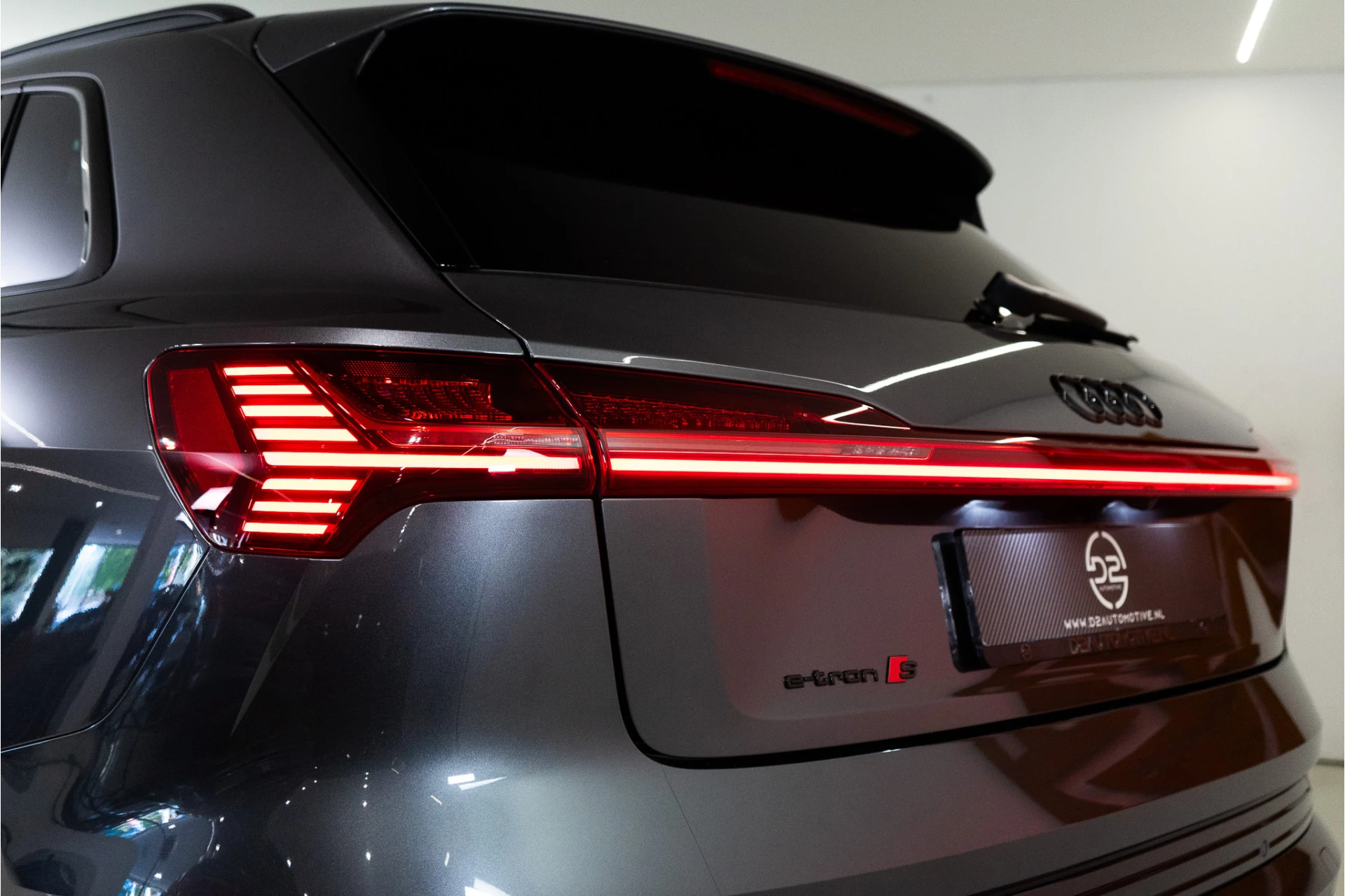 Hoofdafbeelding Audi e-tron