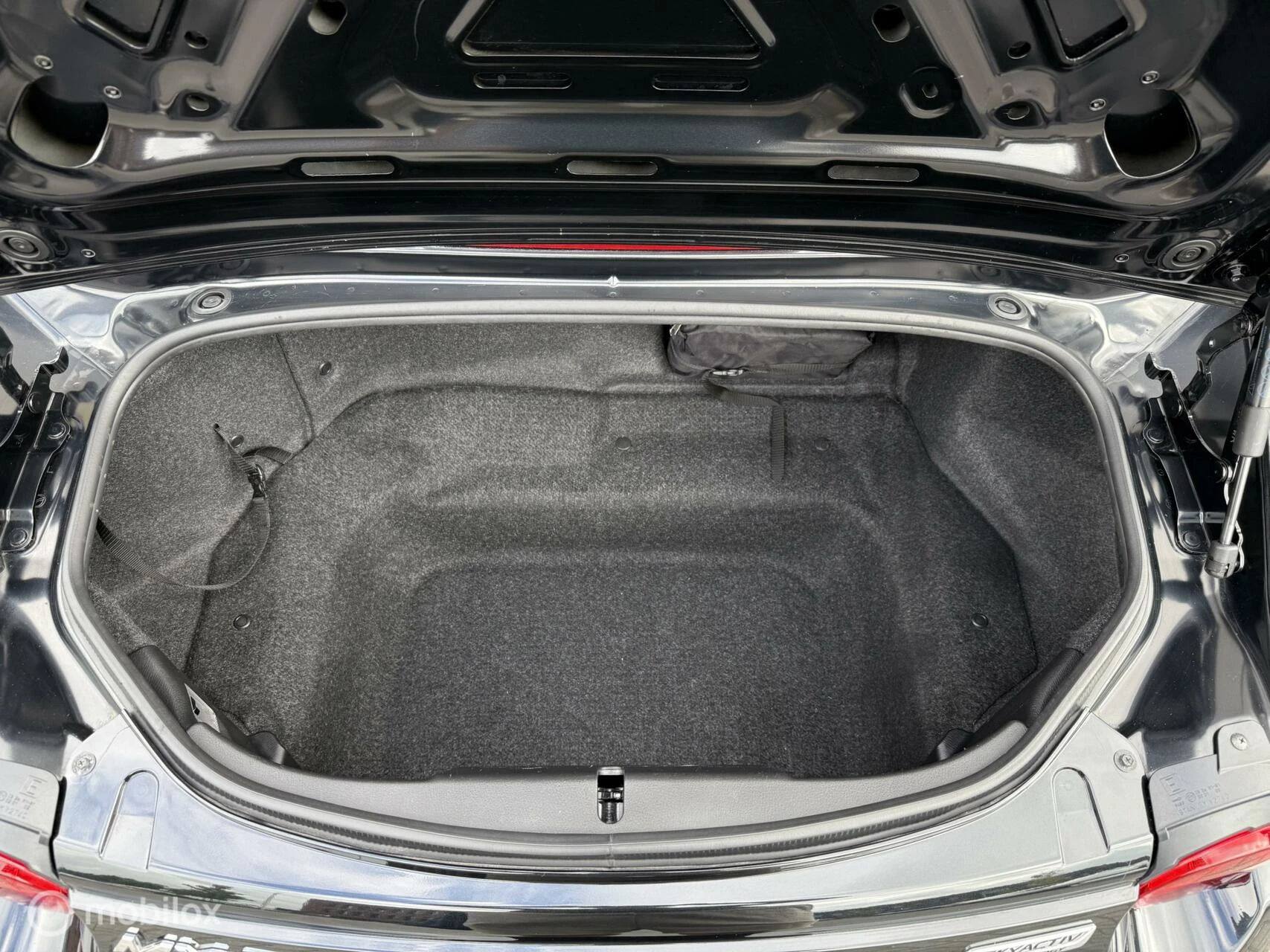 Hoofdafbeelding Mazda MX-5