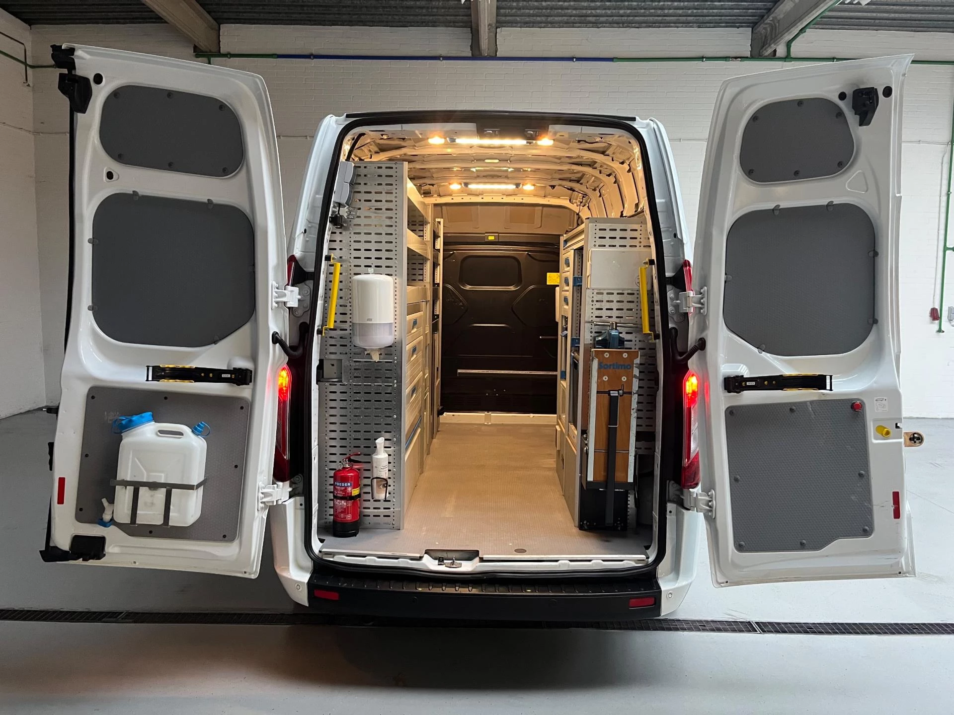 Hoofdafbeelding Ford Transit Custom