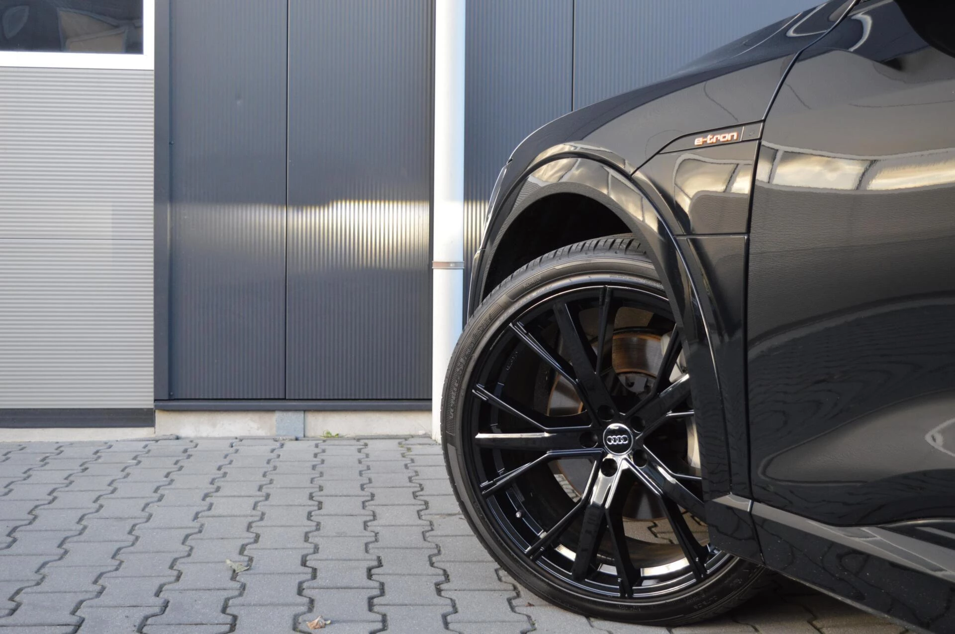 Hoofdafbeelding Audi e-tron