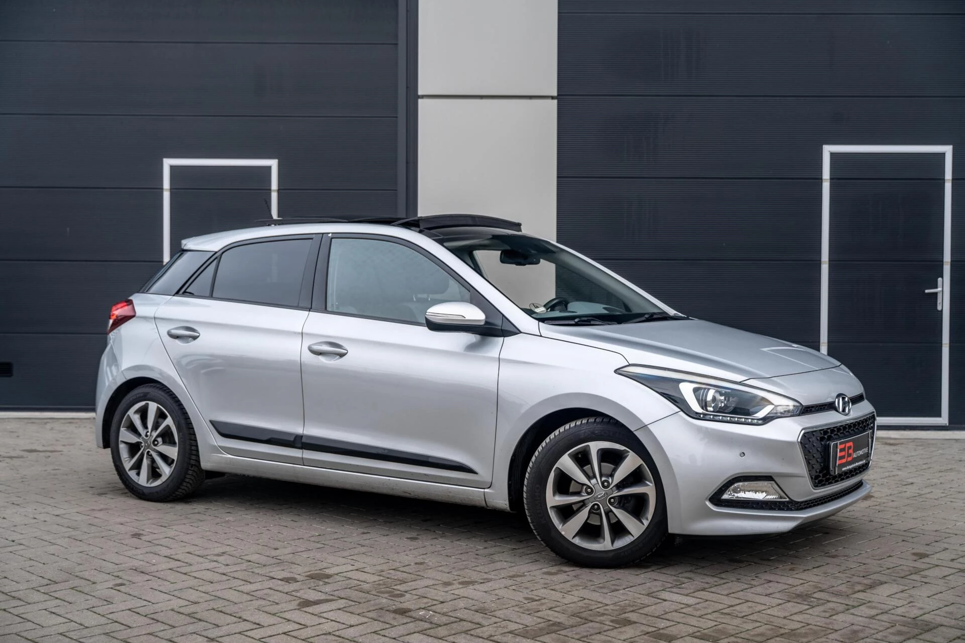 Hoofdafbeelding Hyundai i20