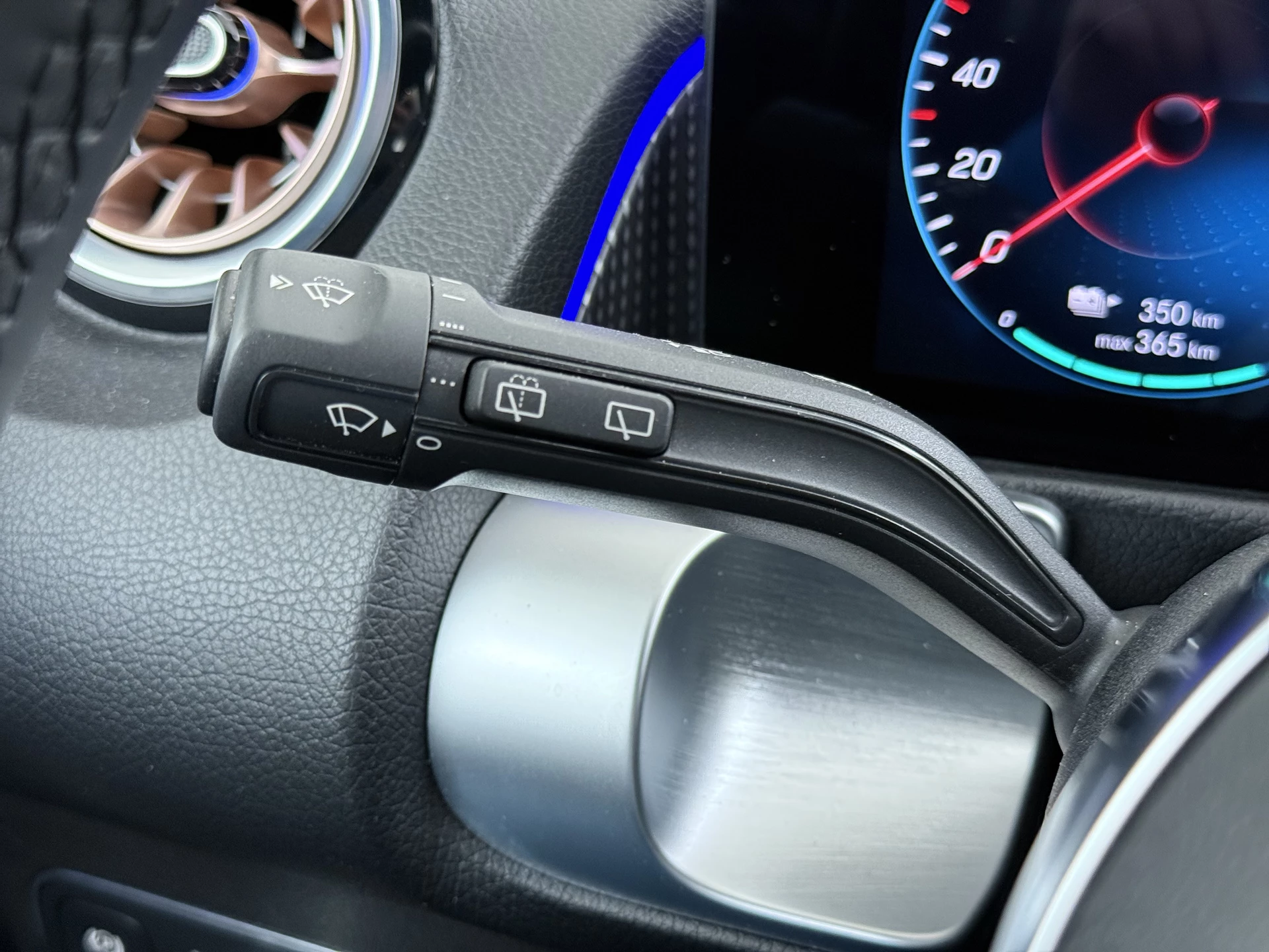 Hoofdafbeelding Mercedes-Benz EQB