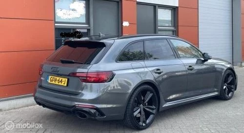 Hoofdafbeelding Audi RS4