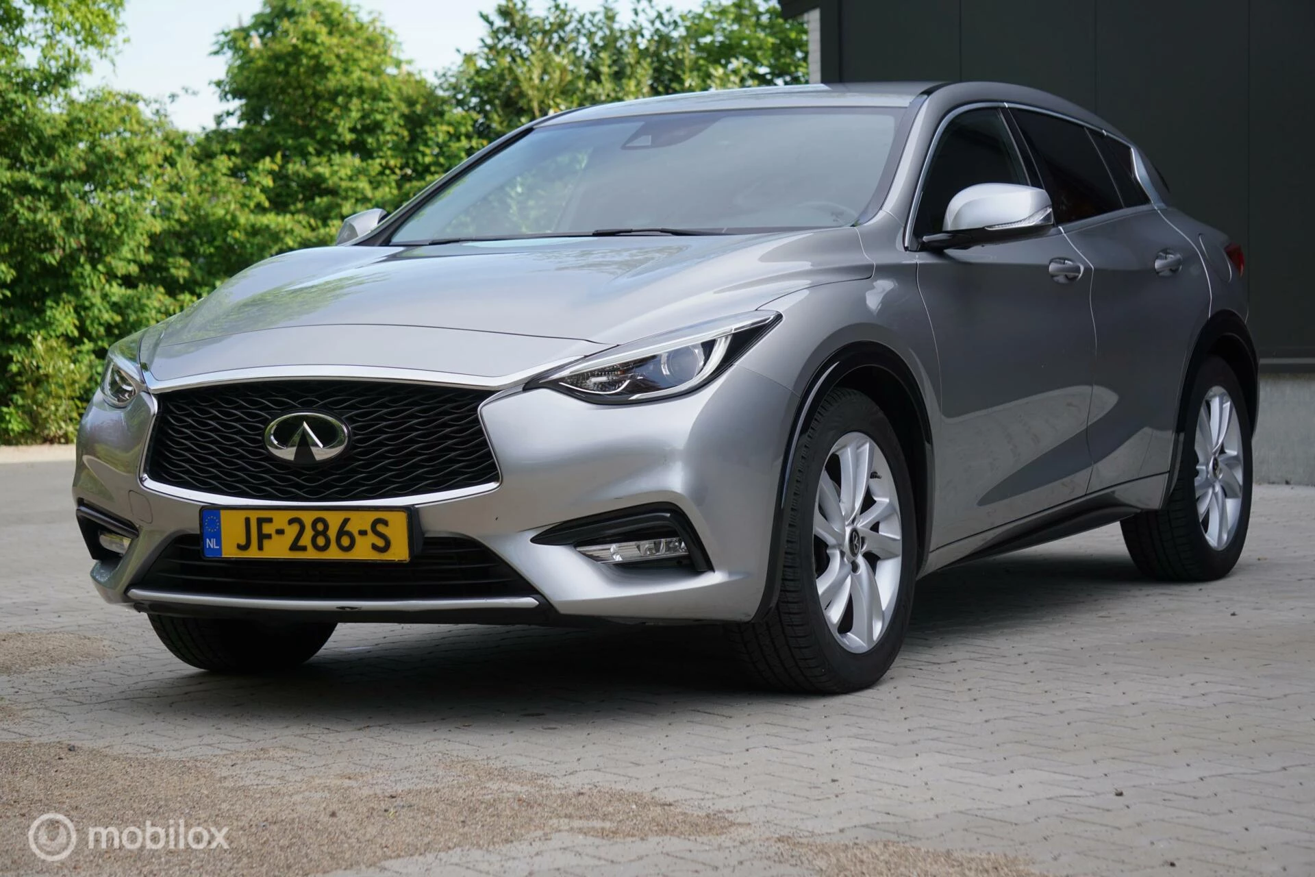 Hoofdafbeelding Infiniti Q
