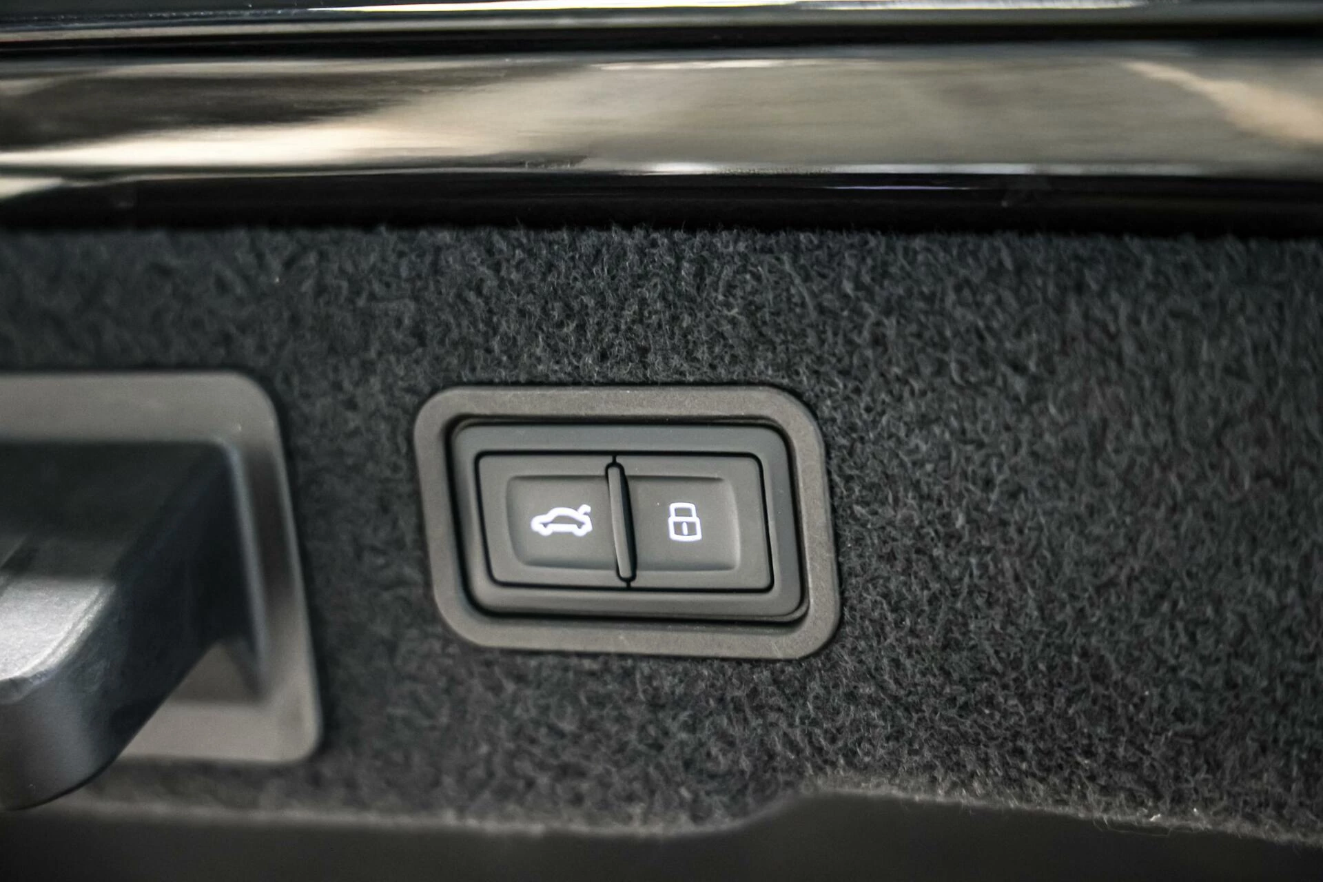 Hoofdafbeelding Audi A8