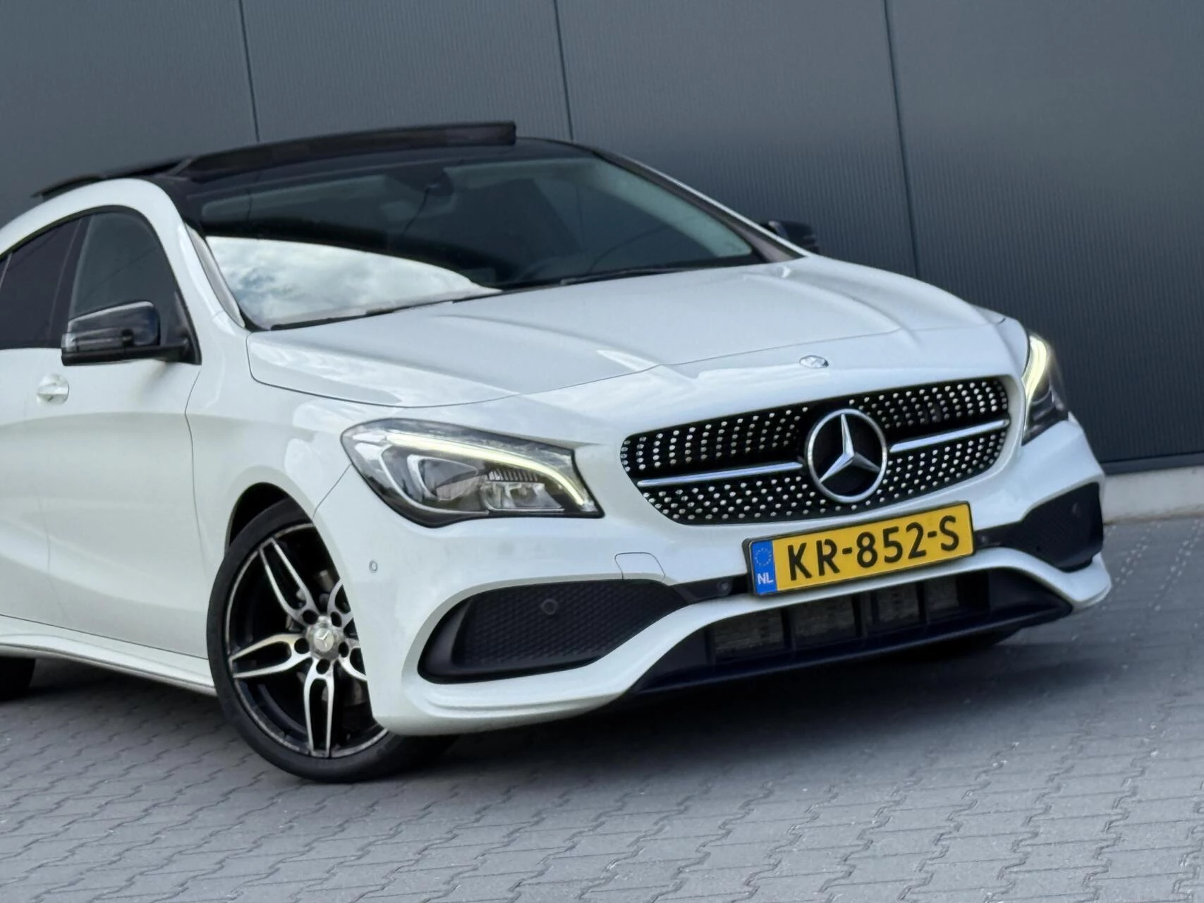 Hoofdafbeelding Mercedes-Benz CLA