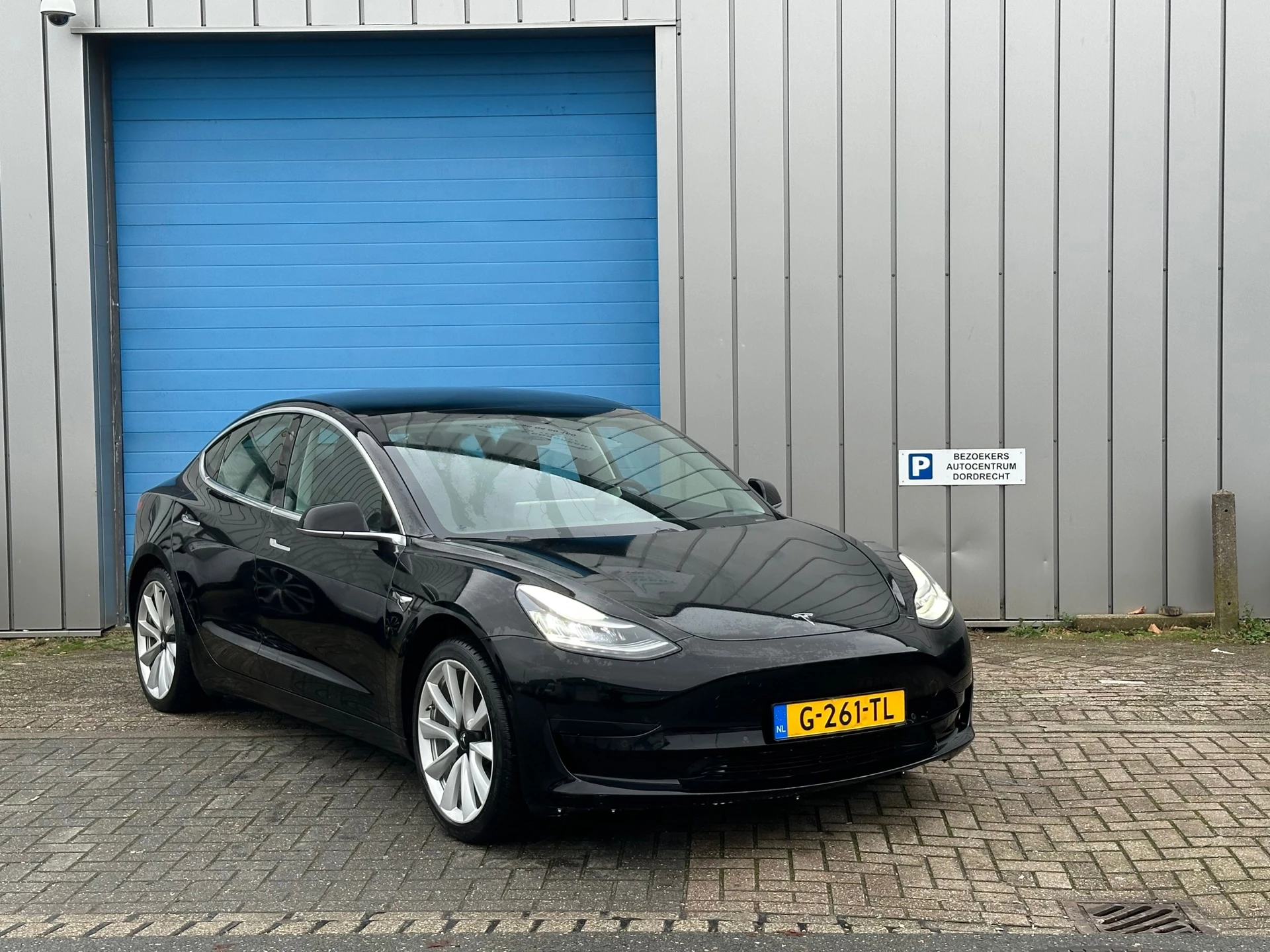 Hoofdafbeelding Tesla Model 3