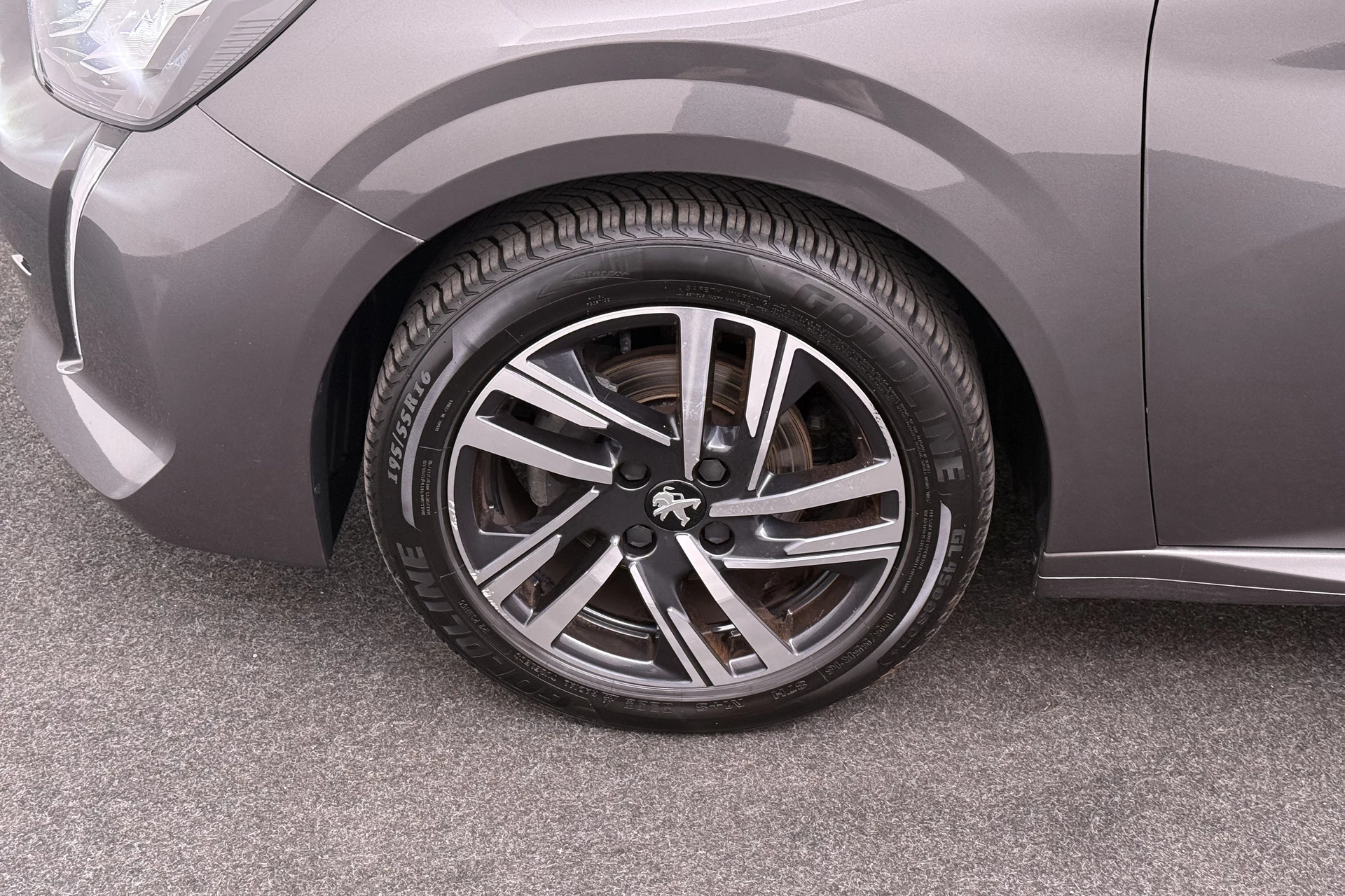 Hoofdafbeelding Peugeot 208