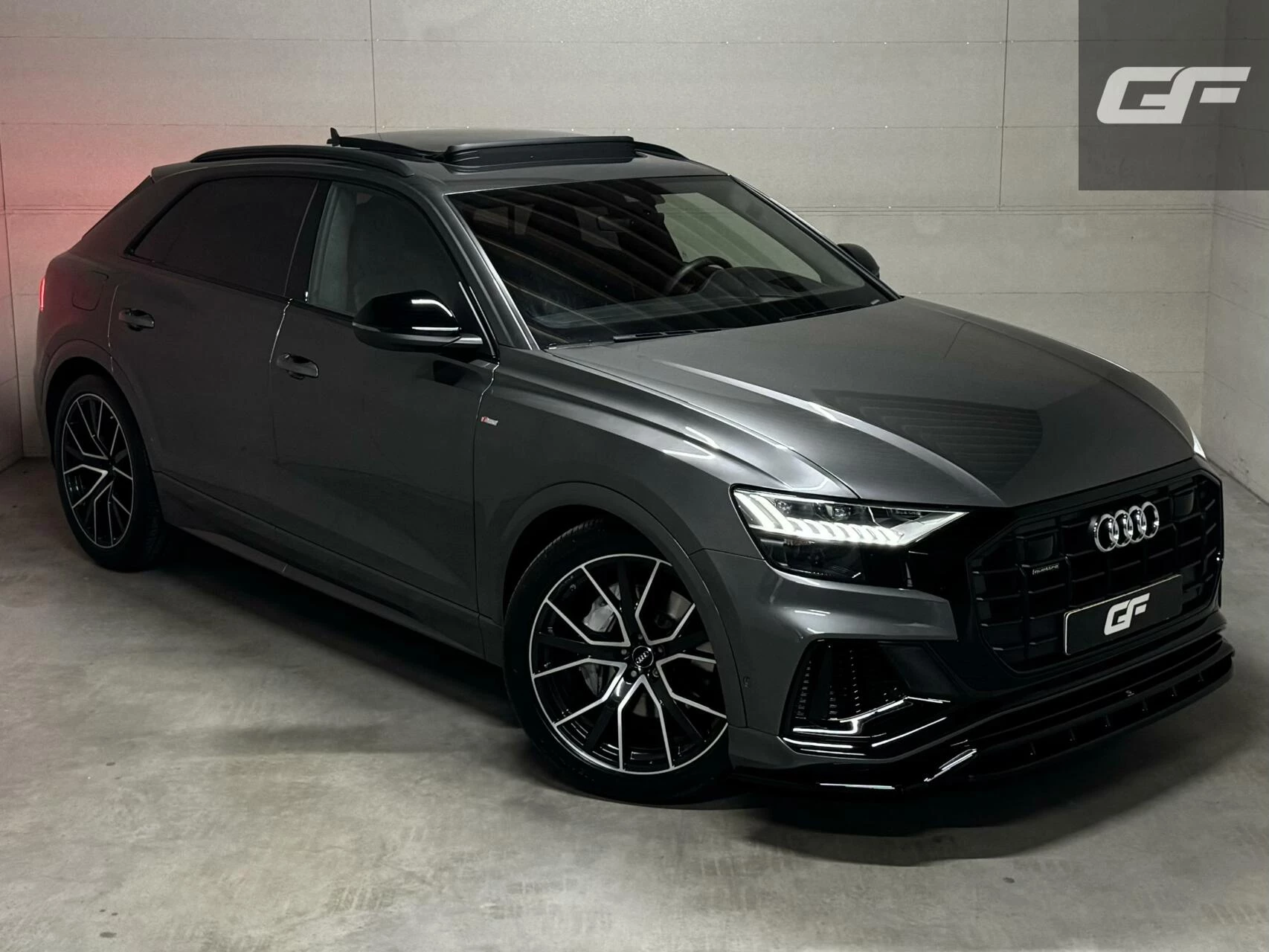 Hoofdafbeelding Audi Q8
