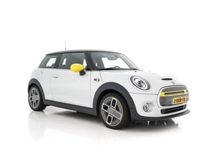 MINI Electric Mini Charged 33 kWh Mini-Excitement-Pack [3-Fase] (INCL-BTW) *VOLLEDER | HARMAN/KARDON-AUDIO | FULL-LED | KEYLESS | CAMERA | NAVI-FULLMAP | ECC | PDC | CRUISE | SPORT-SEATS | VIRTUAL-COCKPIT | DAB | HUD | AMBIENT-LIGHT | 17"ALU*