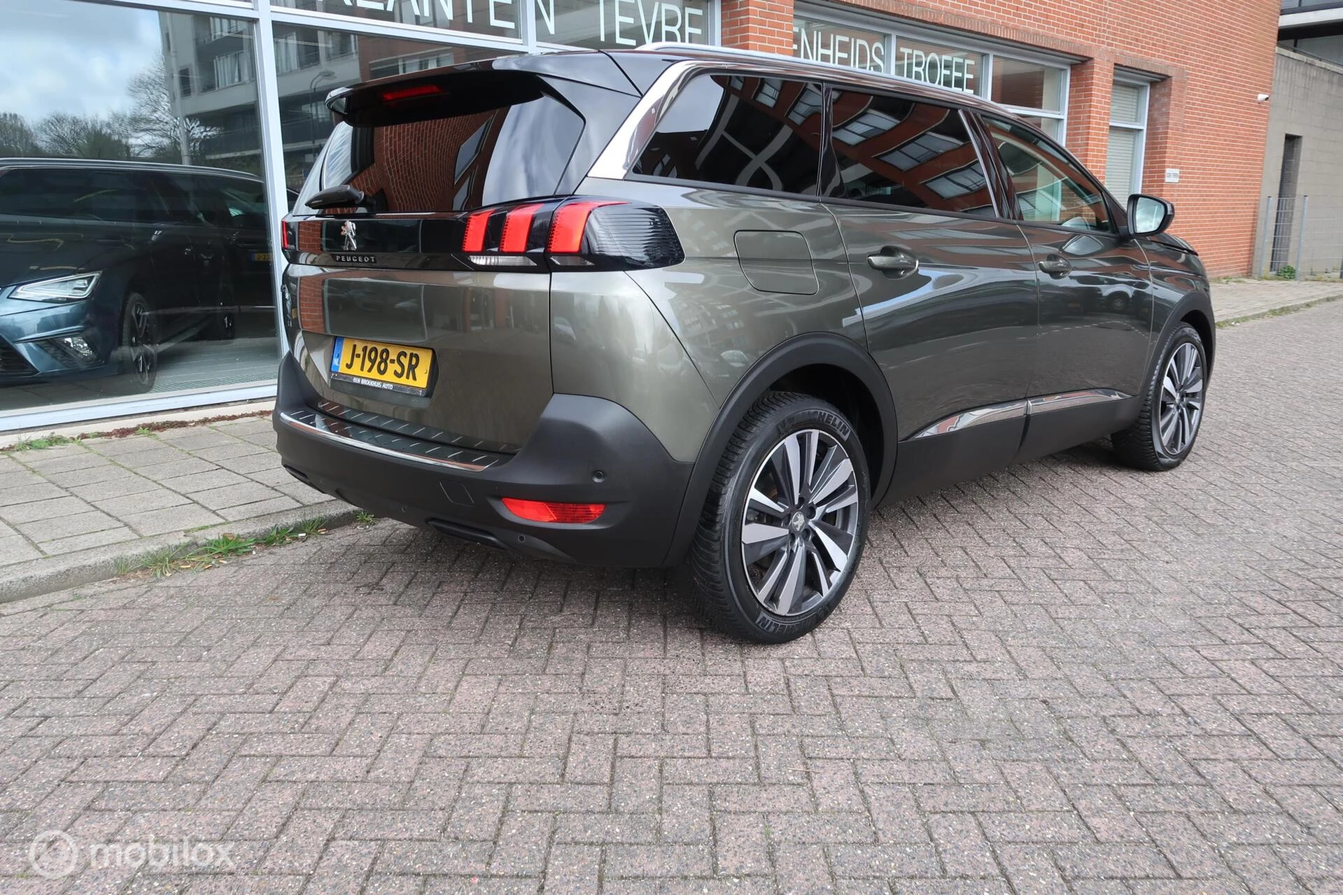 Hoofdafbeelding Peugeot 5008