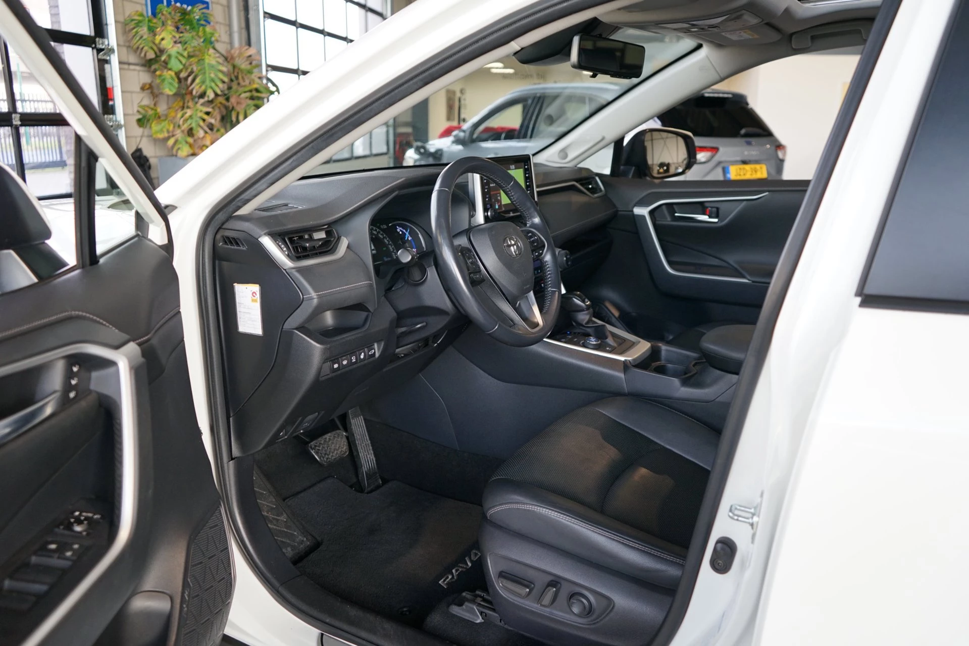 Hoofdafbeelding Toyota RAV4